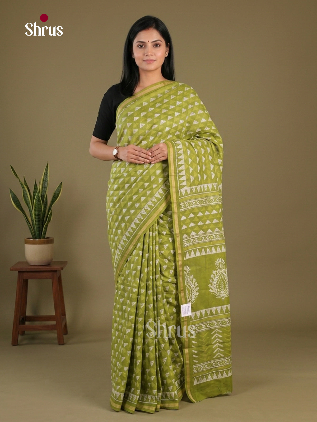Mul Mul Cotton Saree - EFS10115 - Shop on Shrus.com