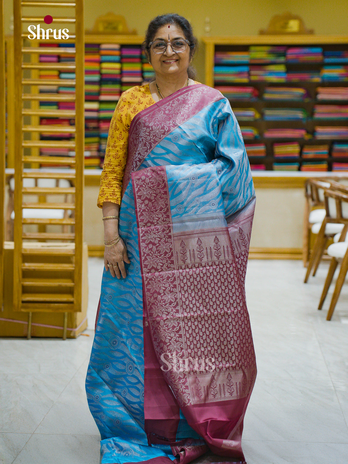 Kanchipuram silk Saree - EFS12272 - Shop on Shrus.com
