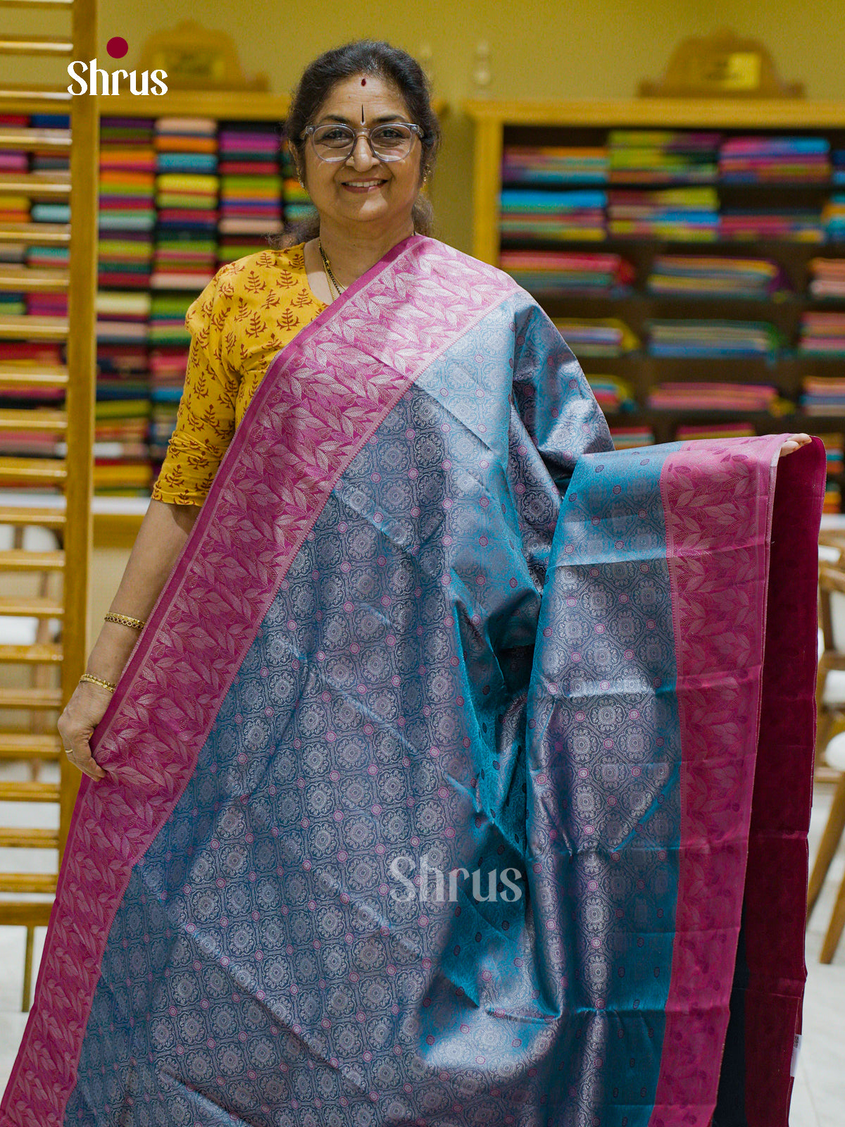 Kanchipuram silk Saree - EFS12285 - Shop on Shrus.com