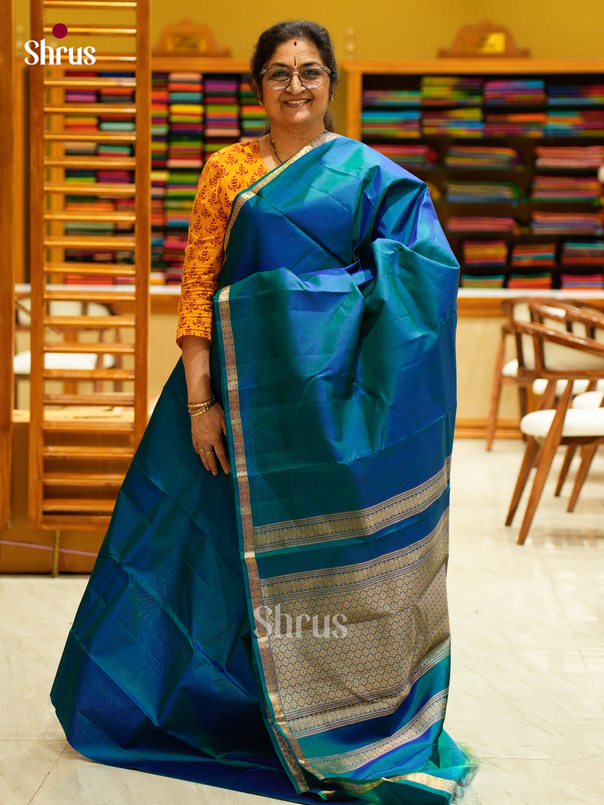 Kanchipuram silk Saree - EFS12321 - Shop on Shrus.com