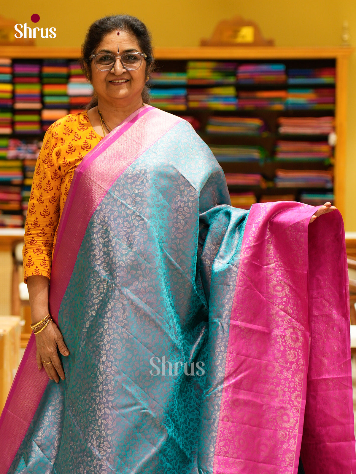 Kanchipuram silk Saree - EFS12366 - Shop on Shrus.com
