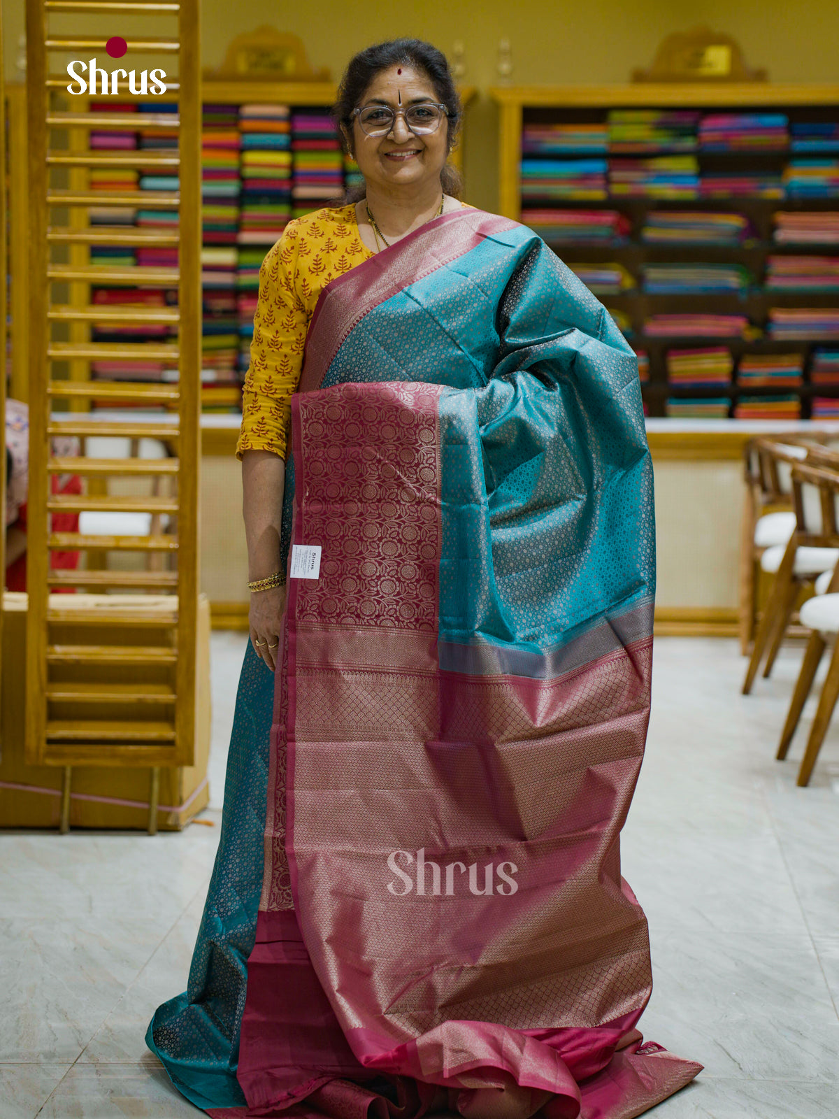Kanchipuram silk Saree - EFS12389 - Shop on Shrus.com