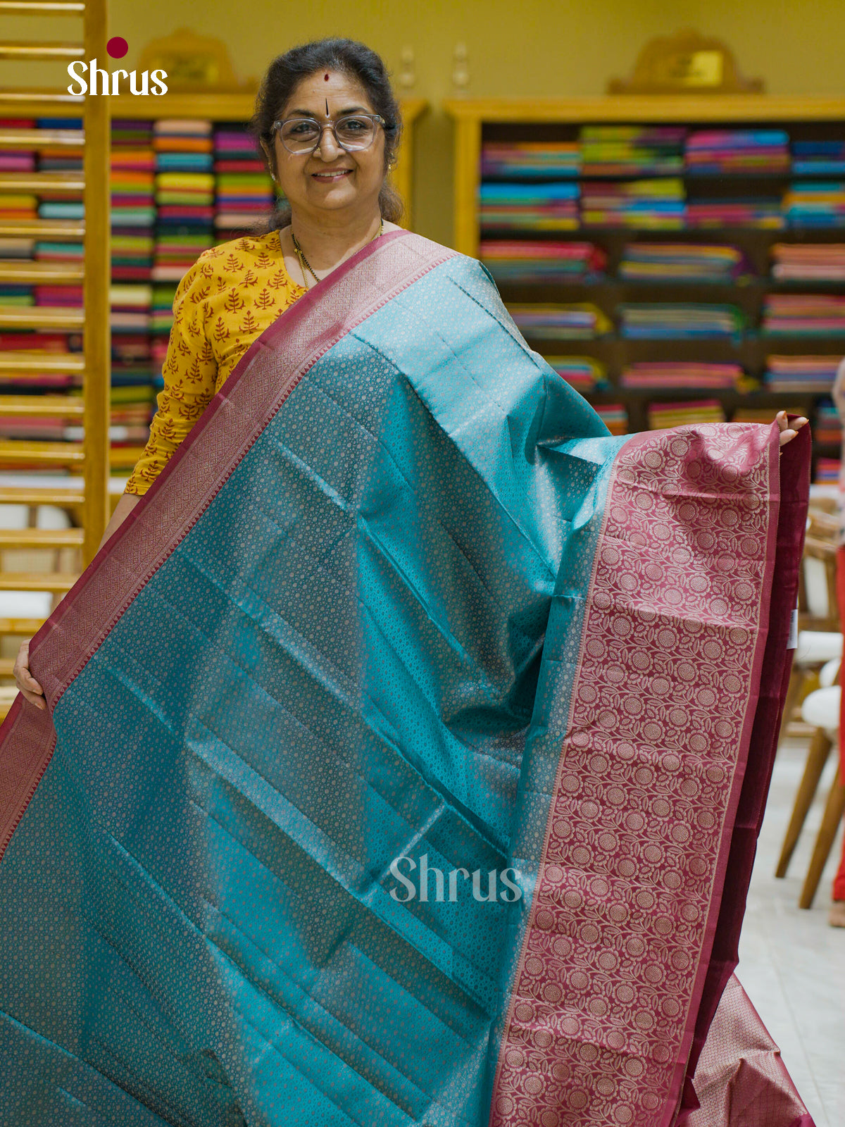 Kanchipuram silk Saree - EFS12389 - Shop on Shrus.com