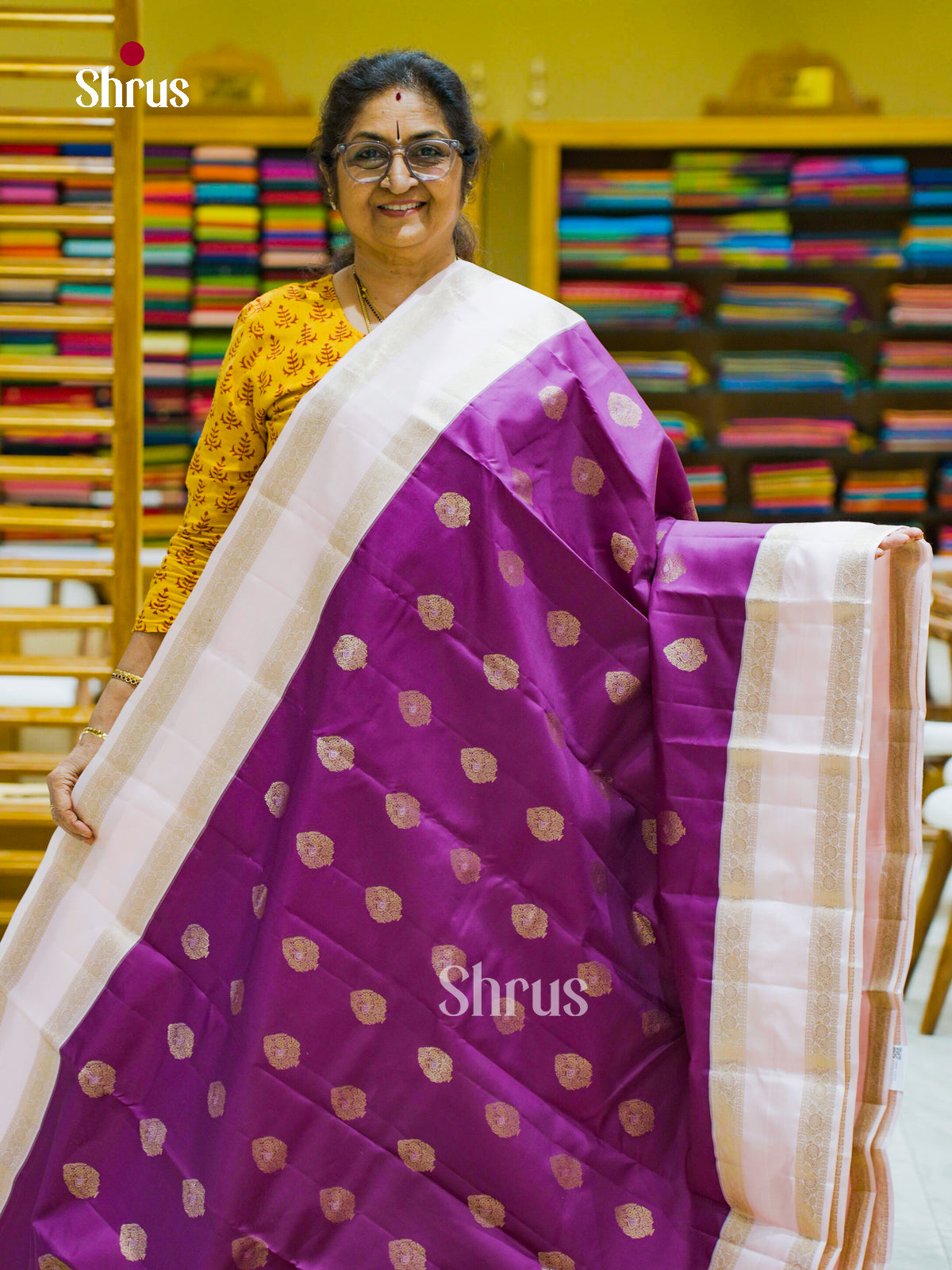 Kanchipuram silk Saree - EFS12396 - Shop on Shrus.com
