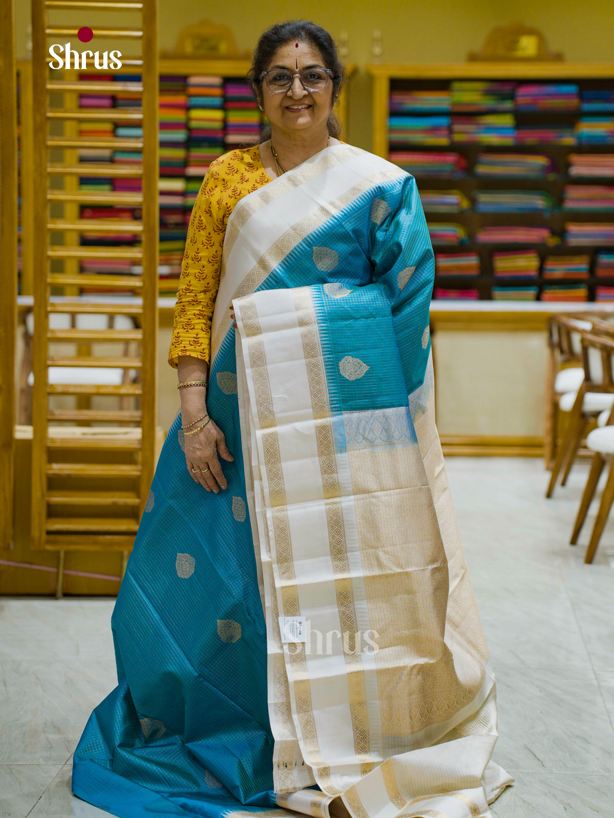 Kanchipuram silk Saree - EFS12415 - Shop on Shrus.com