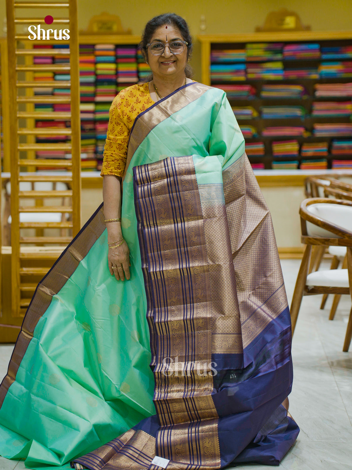 Kanchipuram silk Saree - EFS12428 - Shop on Shrus.com