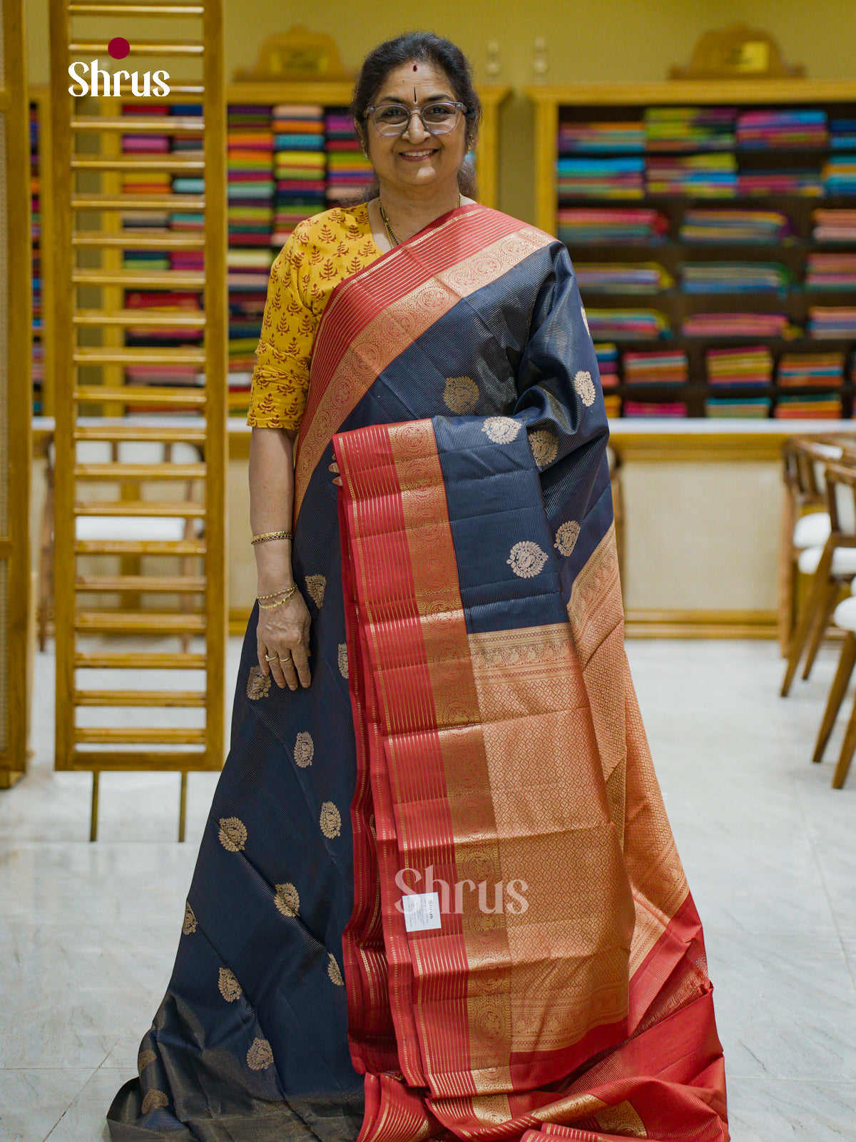 Kanchipuram silk Saree - EFS12439 - Shop on Shrus.com