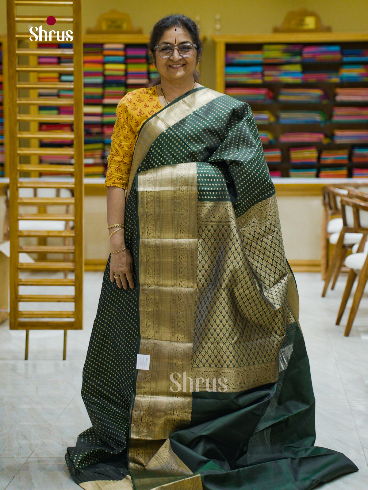 Kanchipuram silk Saree - EFS12452 - Shop on Shrus.com