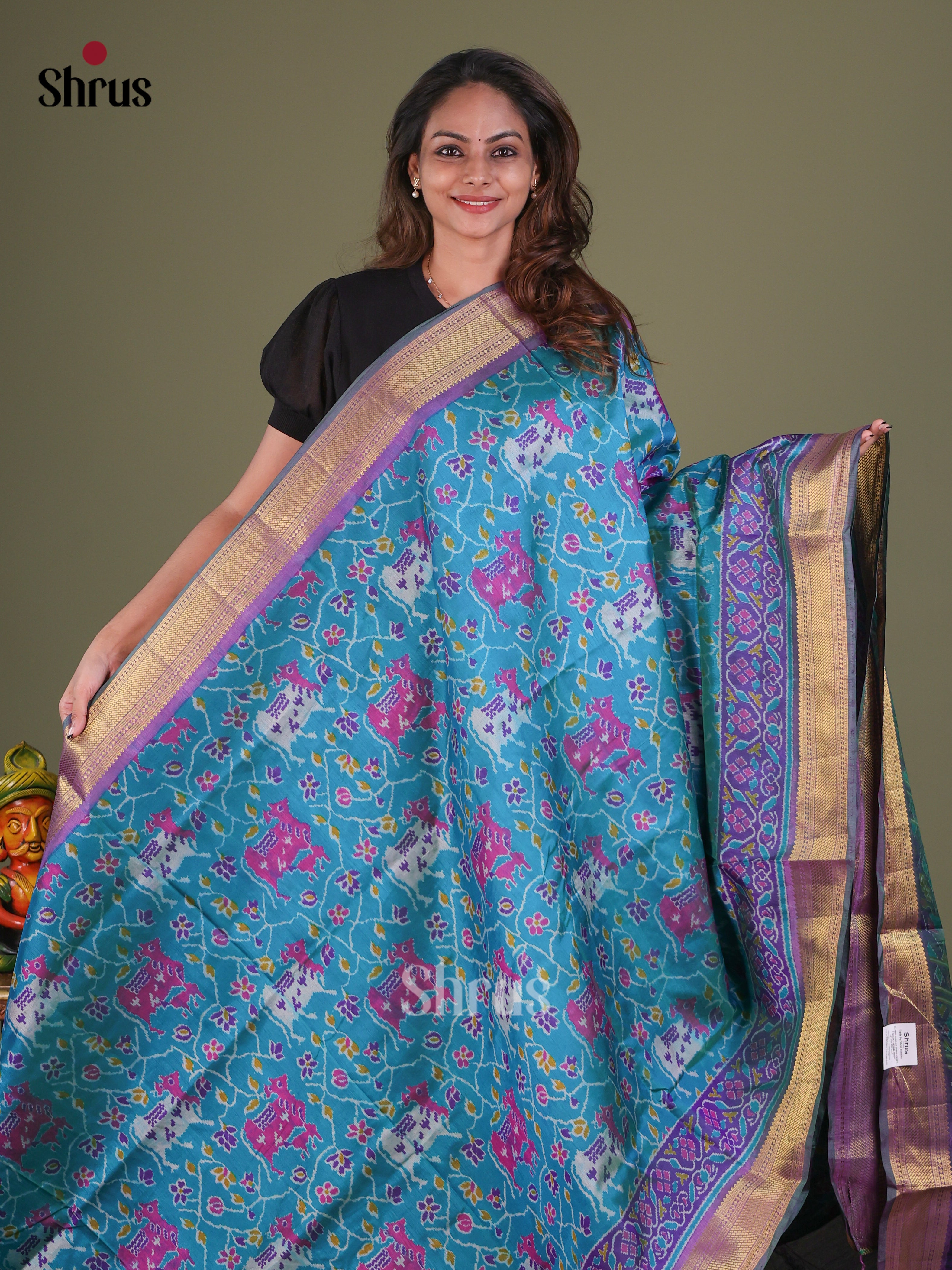 Semi Patola Saree - EFS15111