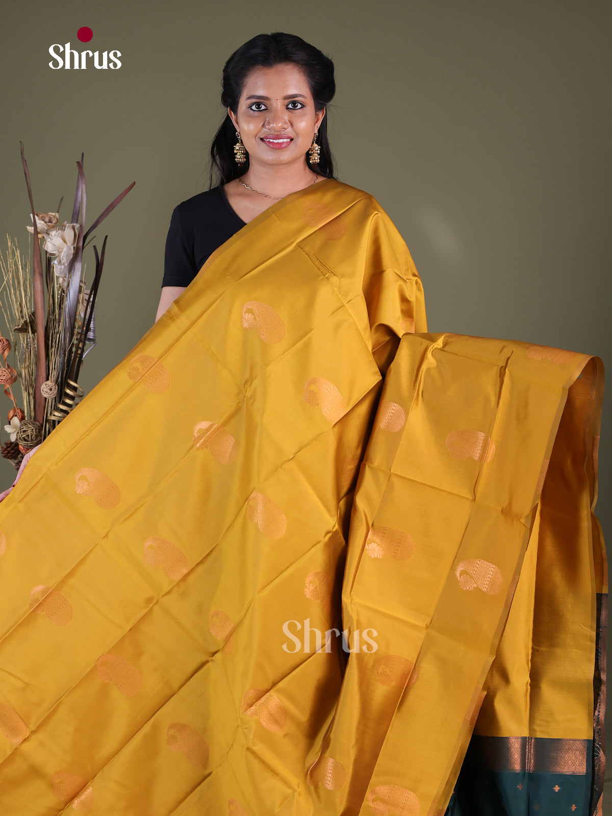 Semi Softsilk Saree - EFS19044