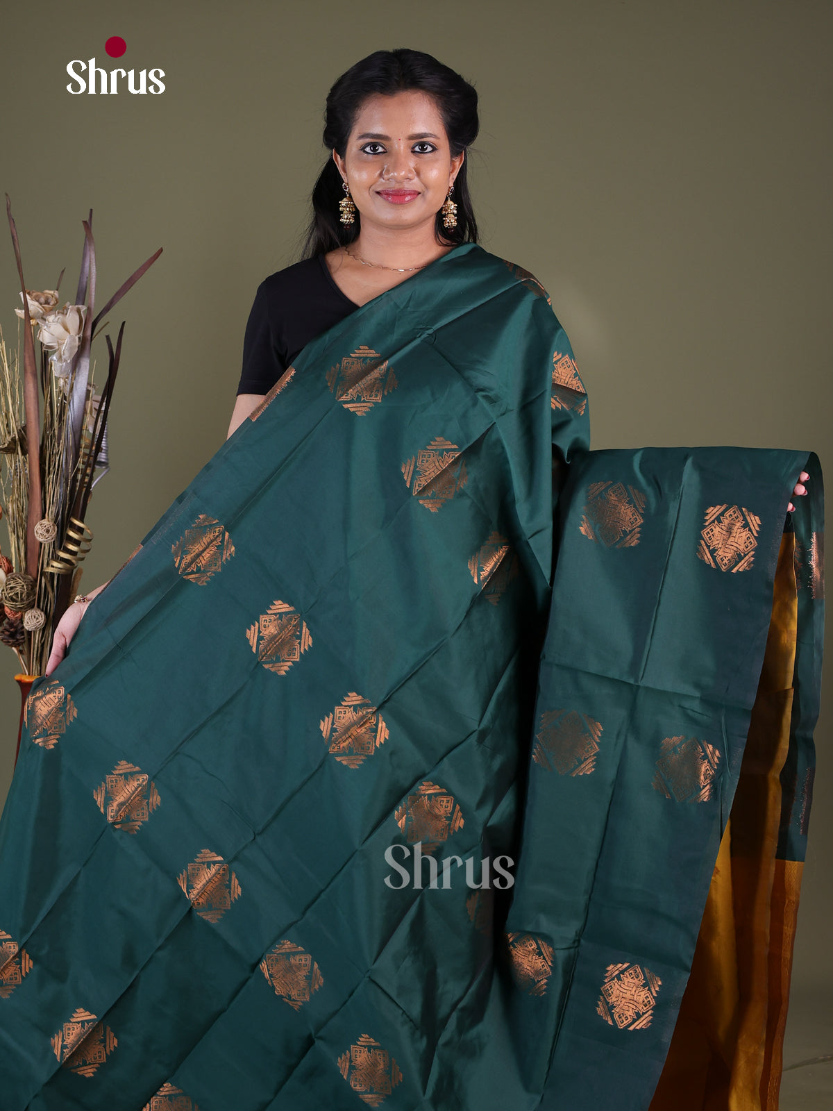 Semi Softsilk Saree - EFS19047