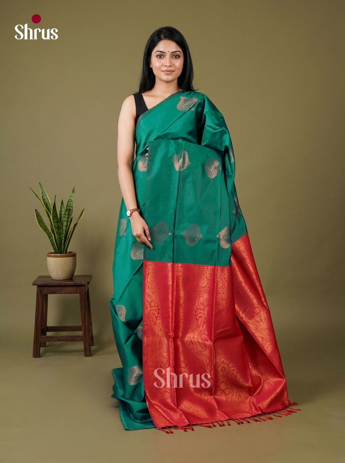Semi Softsilk Saree - EFS19088