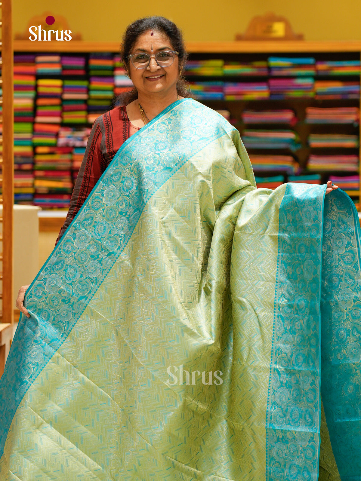 Kanchipuram silk Saree - EFS20013