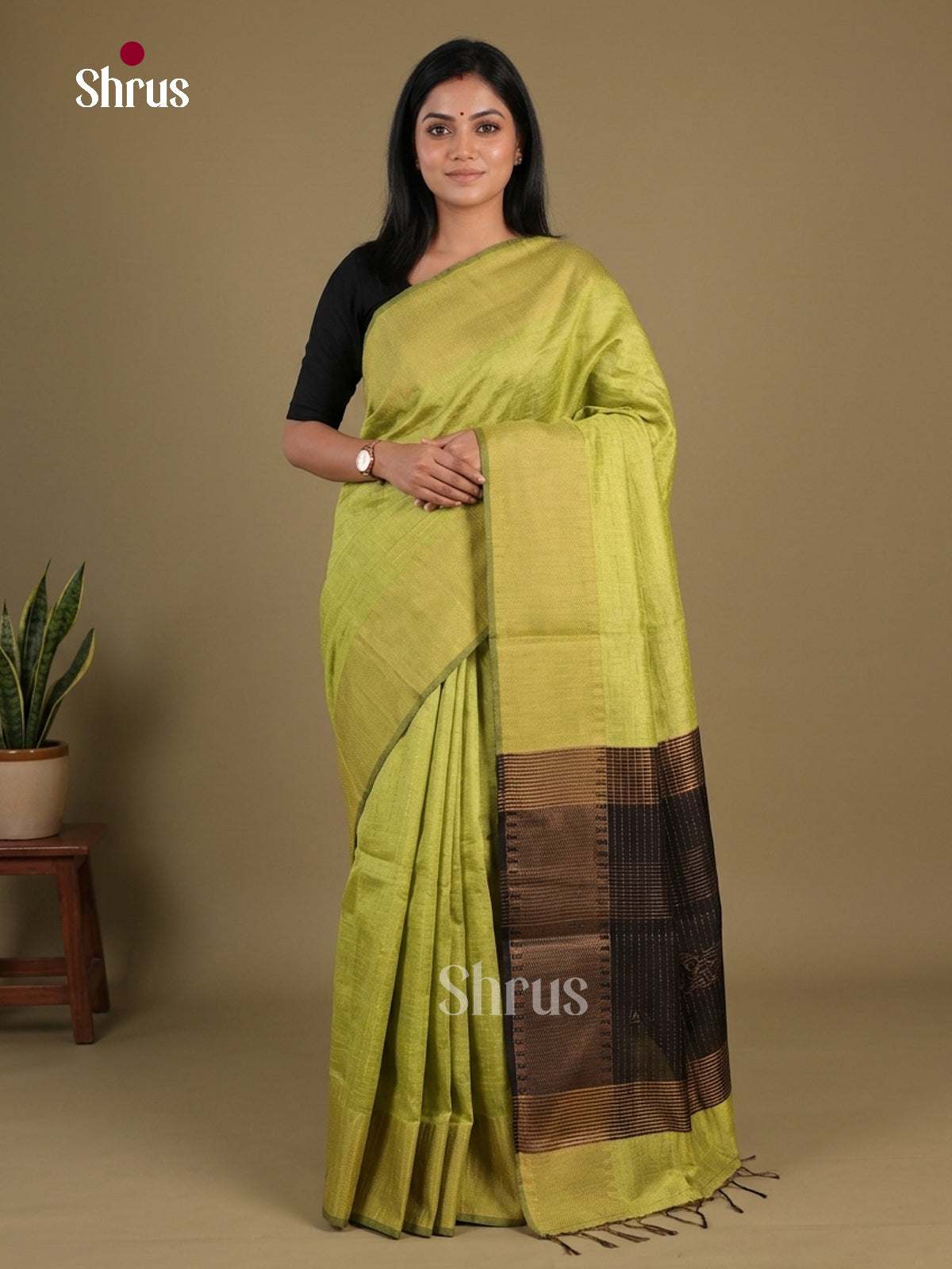 Semi Rawsilk Saree - EFS20185 - Shop on Shrus.com