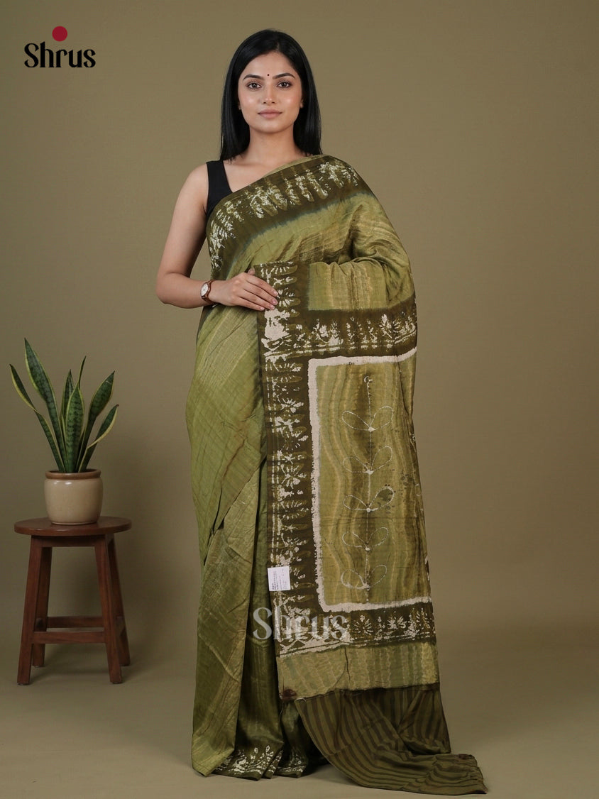 Gajji Silk Saree - EFS22113