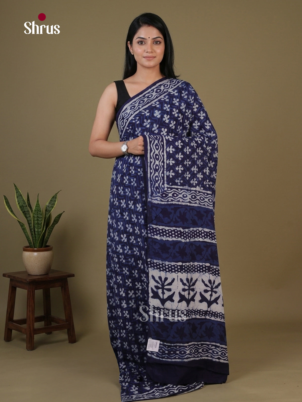 Muslin Silk Saree - EFS22174