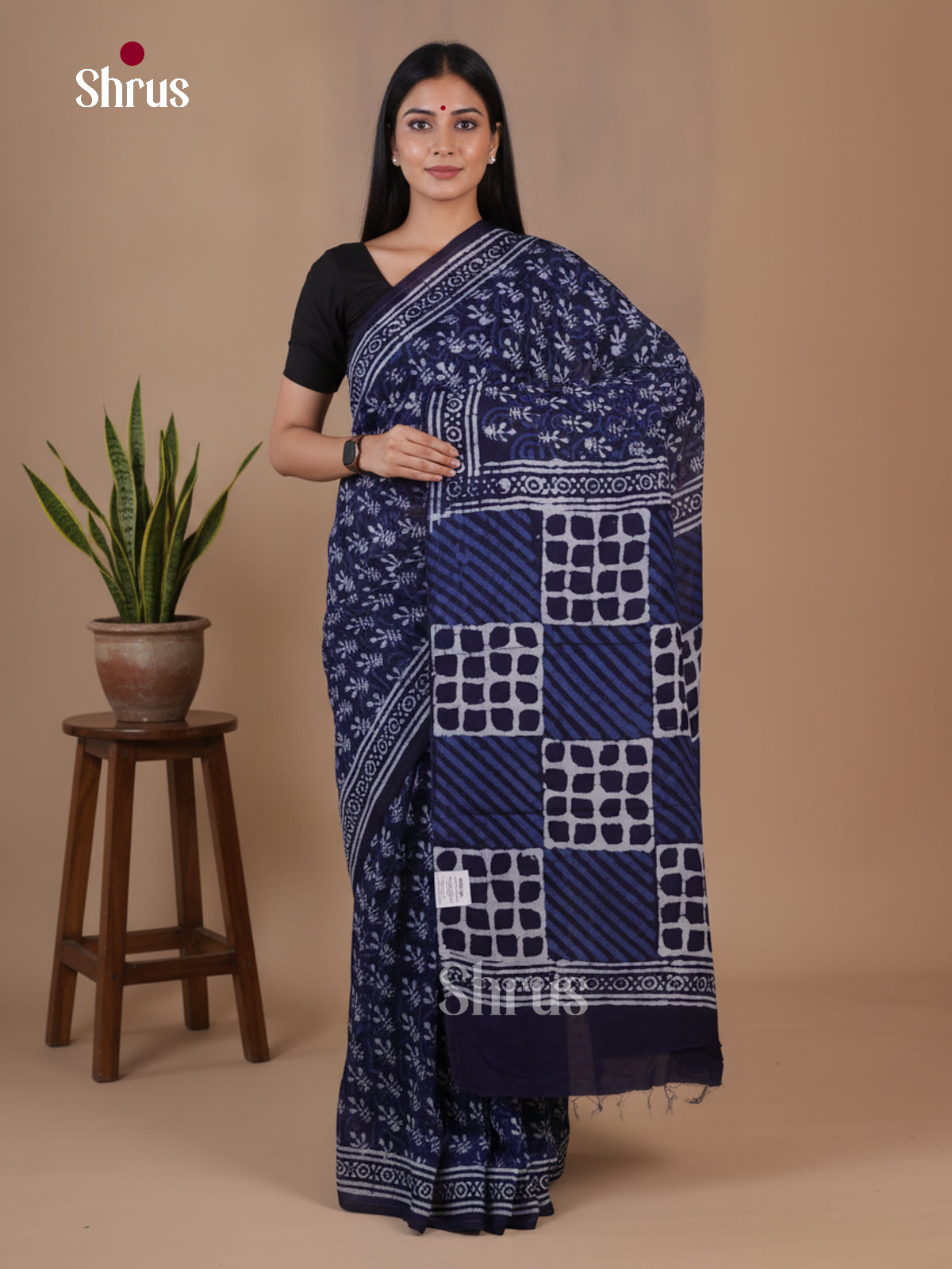 Muslin Silk Saree - EFS22180