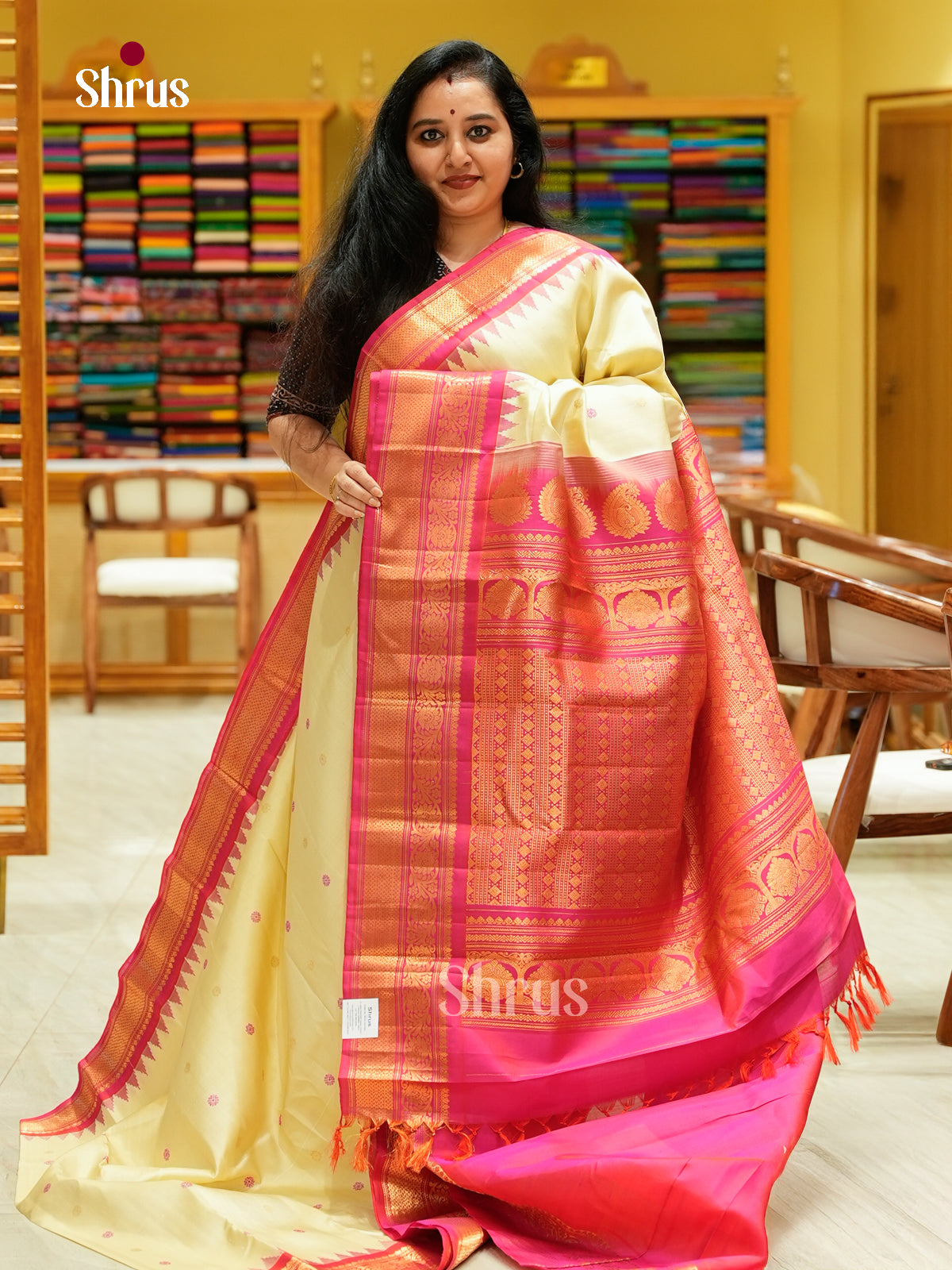 Gadwal silk Saree - EFS23307