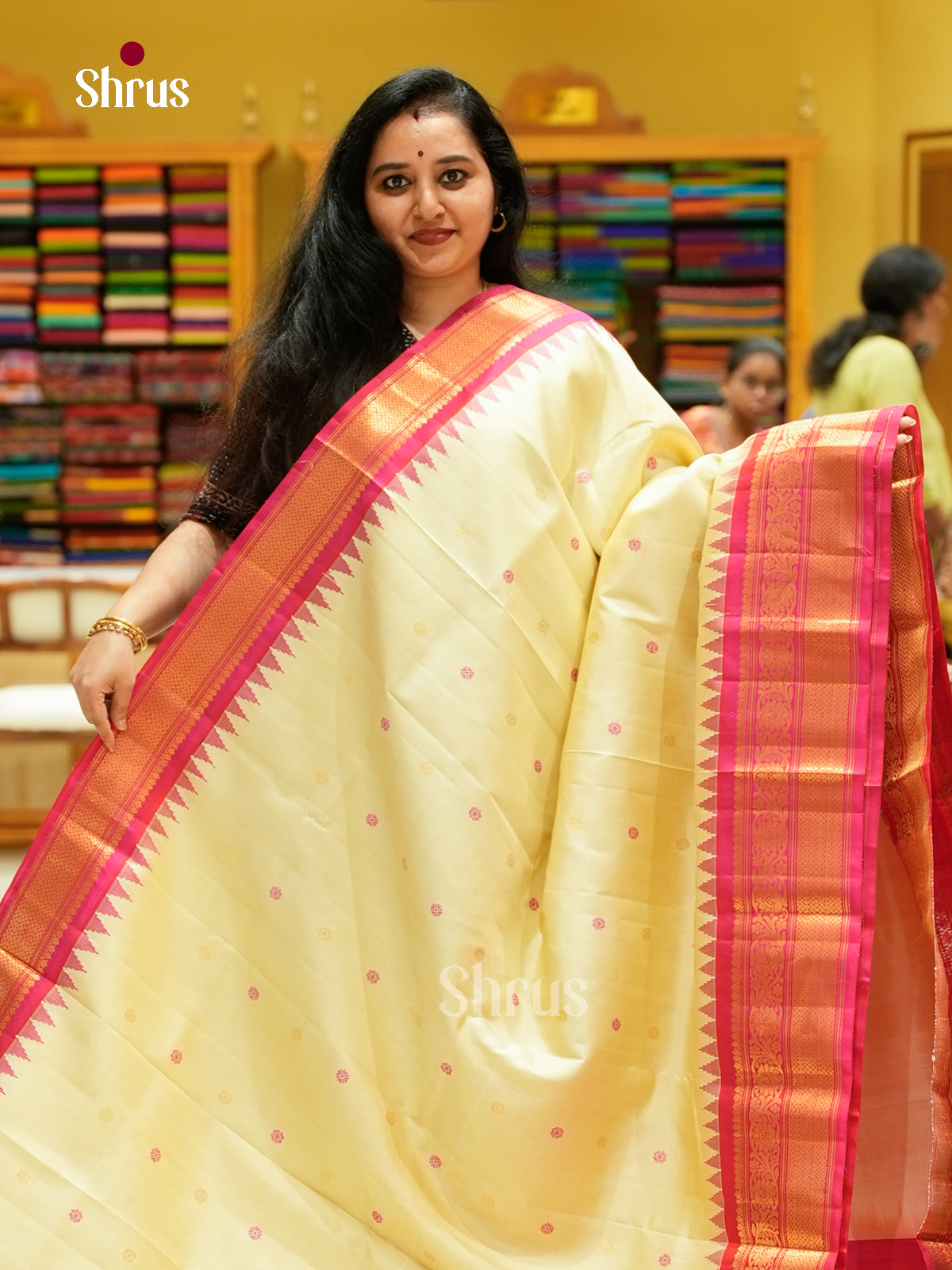 Gadwal silk Saree - EFS23307
