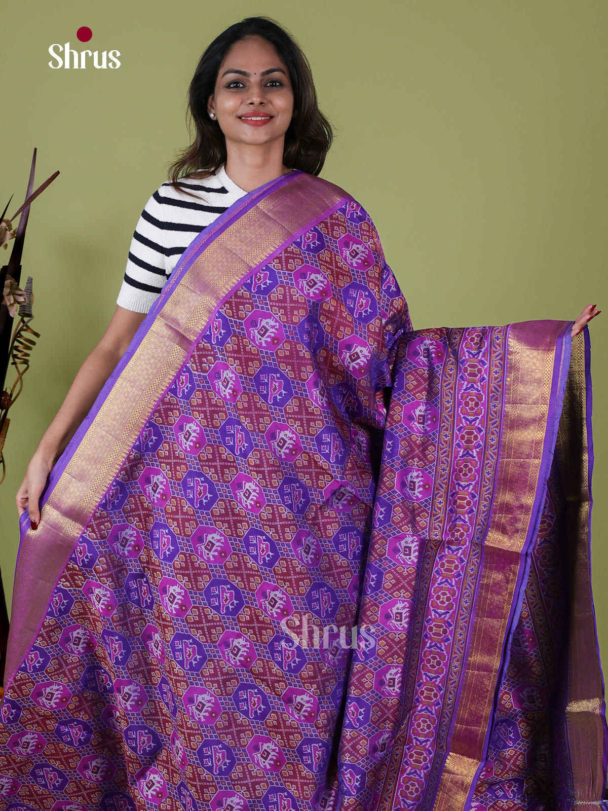 Semi Patola Saree - EFS24089