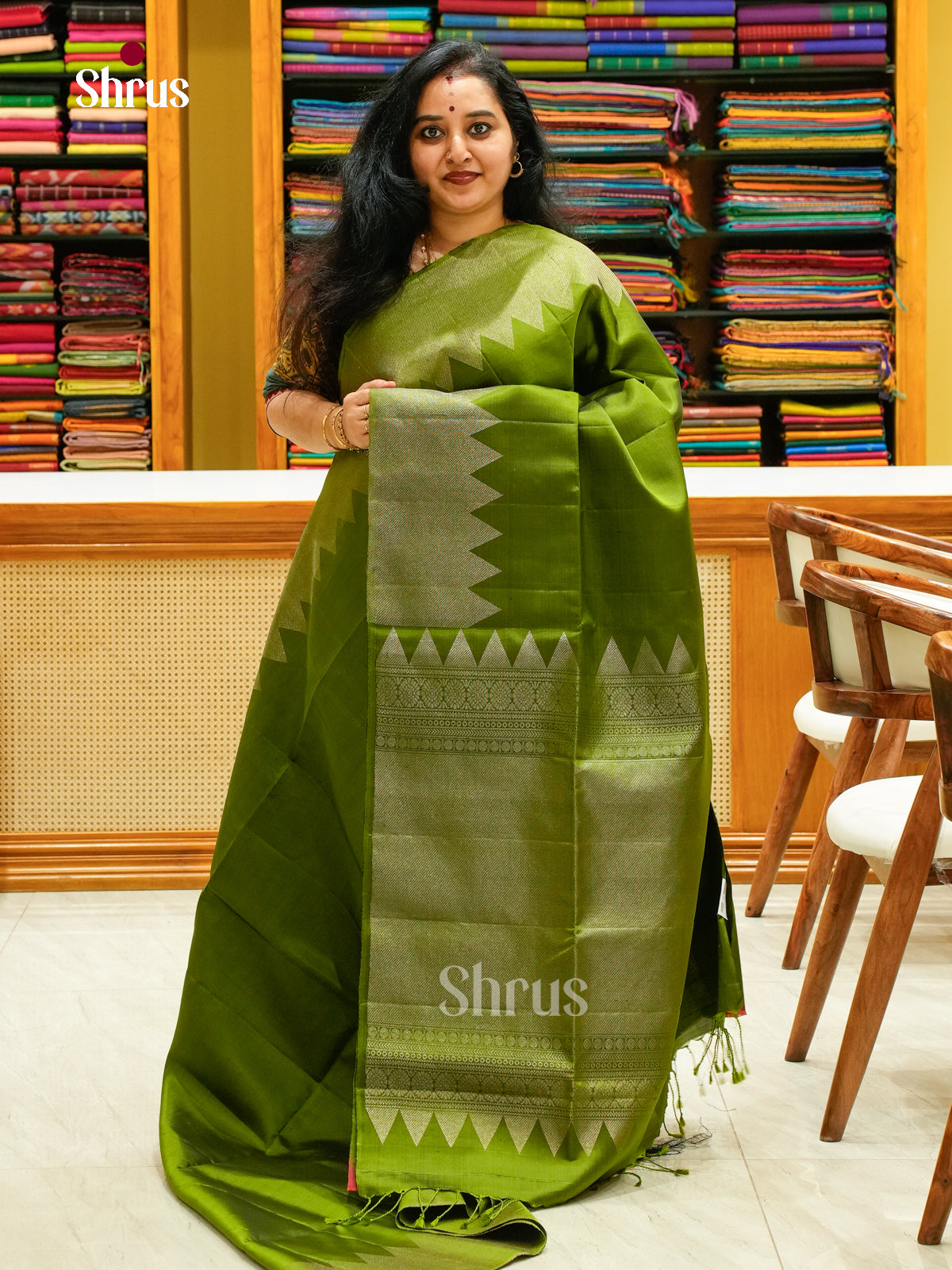 Dark Green Soft Silk Saree — EFS27011 - Shop on Shrus.com