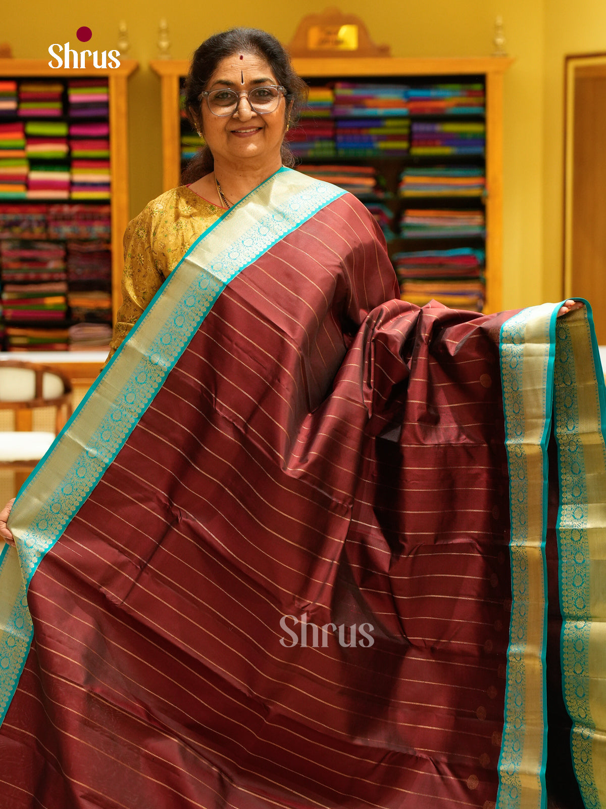 Kanchipuram silk Saree - EFS27037 - Shop on Shrus.com