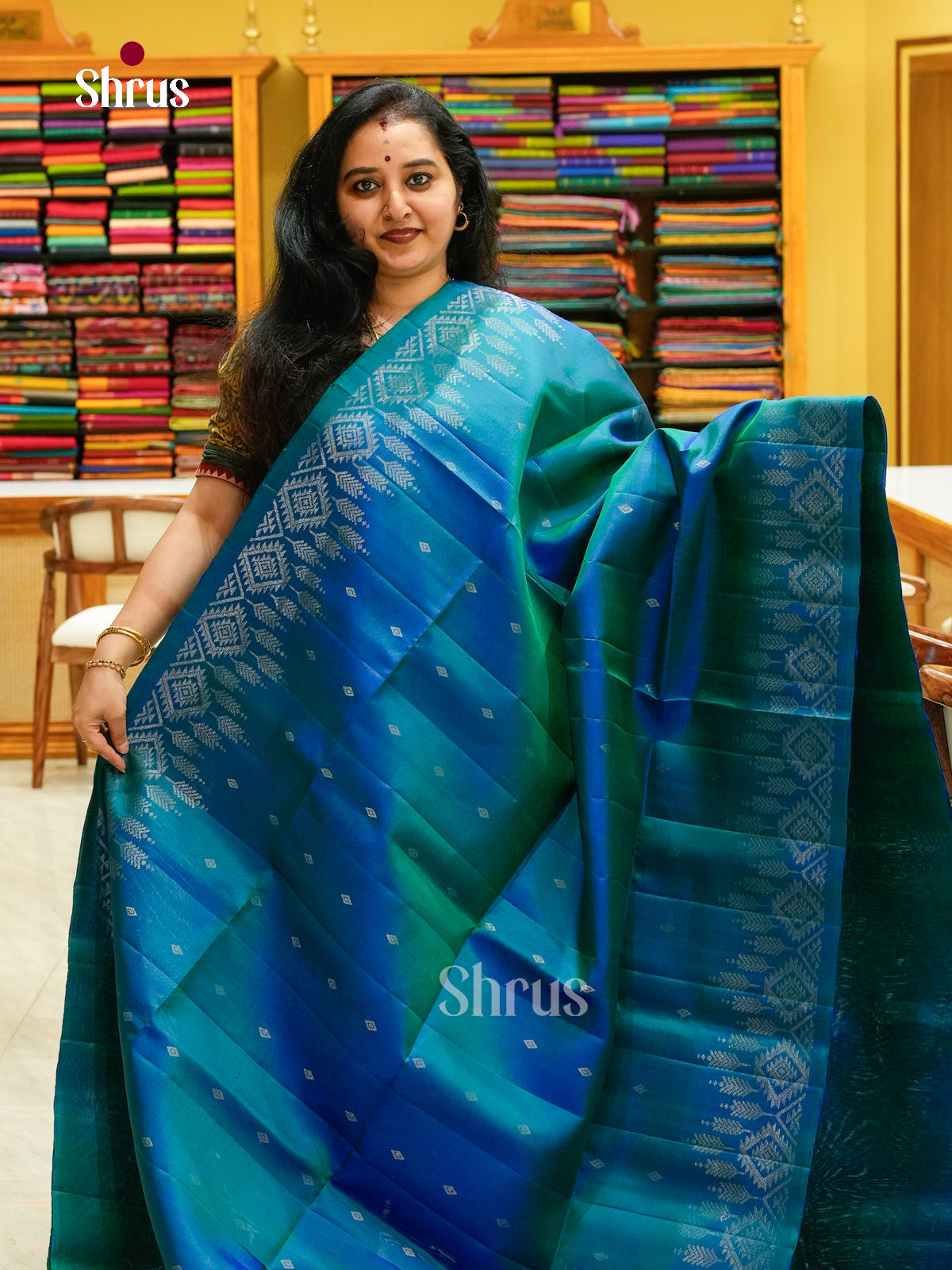 Dual Tone Peacock Blue Soft Silk Saree with Diamond Buttas