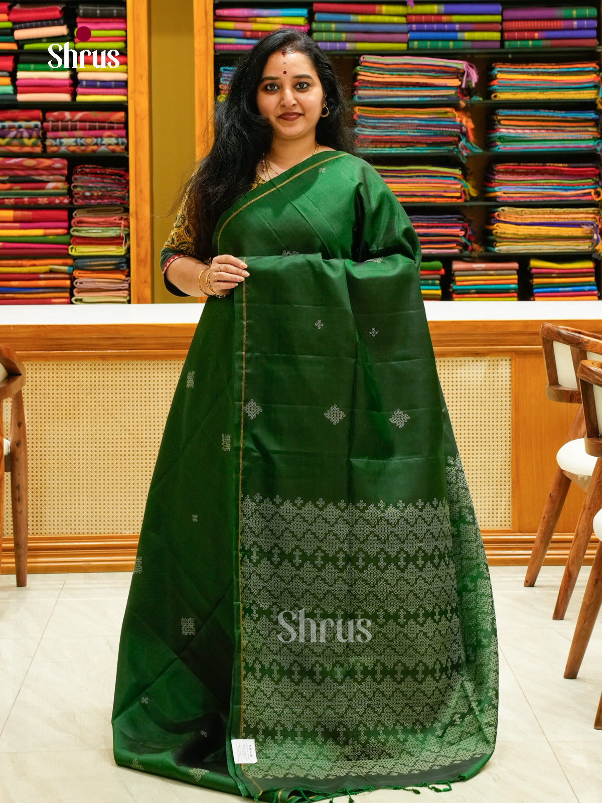 Dark Green Soft Silk Saree with Kolam — EFS27076