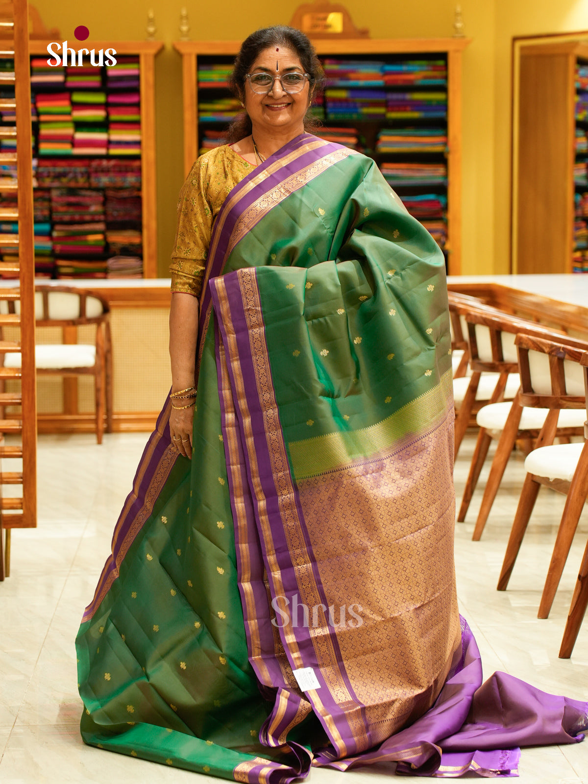 Kanchipuram silk Saree - EFS27097