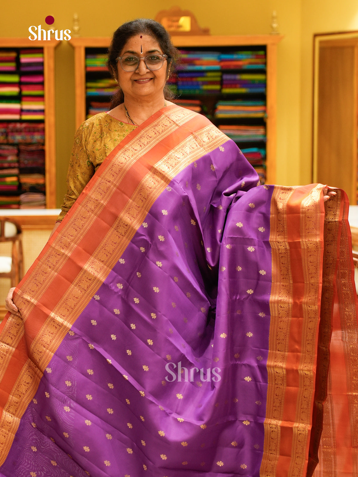 Kanchipuram silk Saree - EFS27116 - Shop on Shrus.com