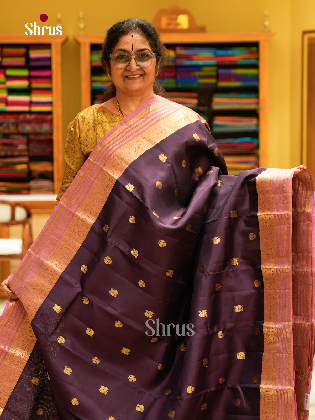 Kanchipuram silk Saree - EFS27118 - Shop on Shrus.com