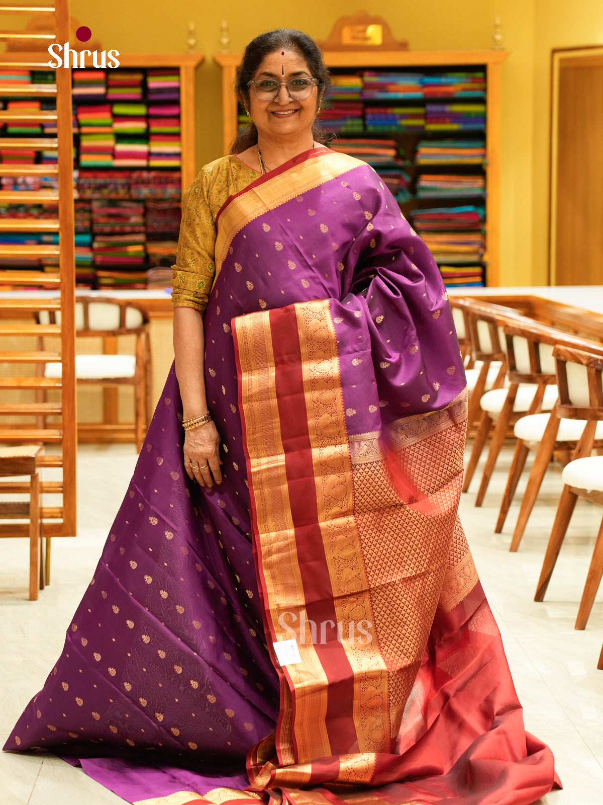 Kanchipuram silk Saree - EFS27161 - Shop on Shrus.com