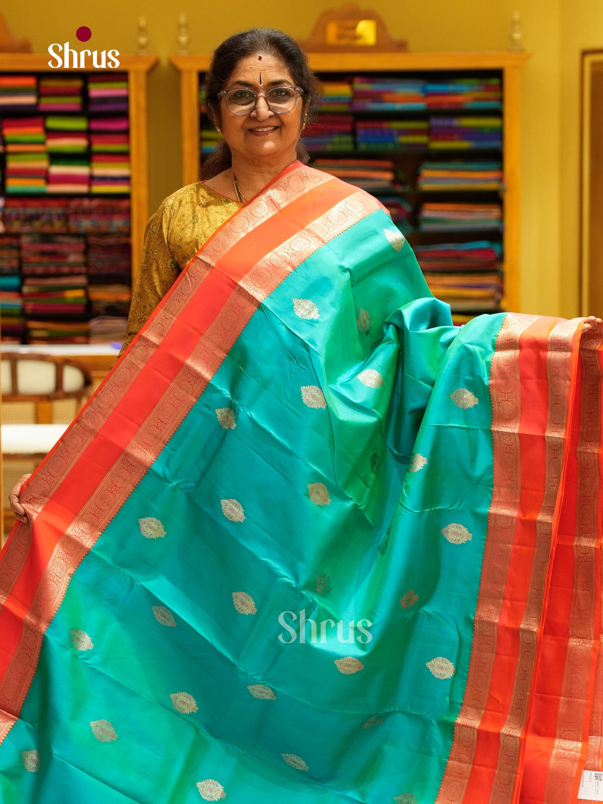 Kanchipuram silk Saree - EFS27172 - Shop on Shrus.com