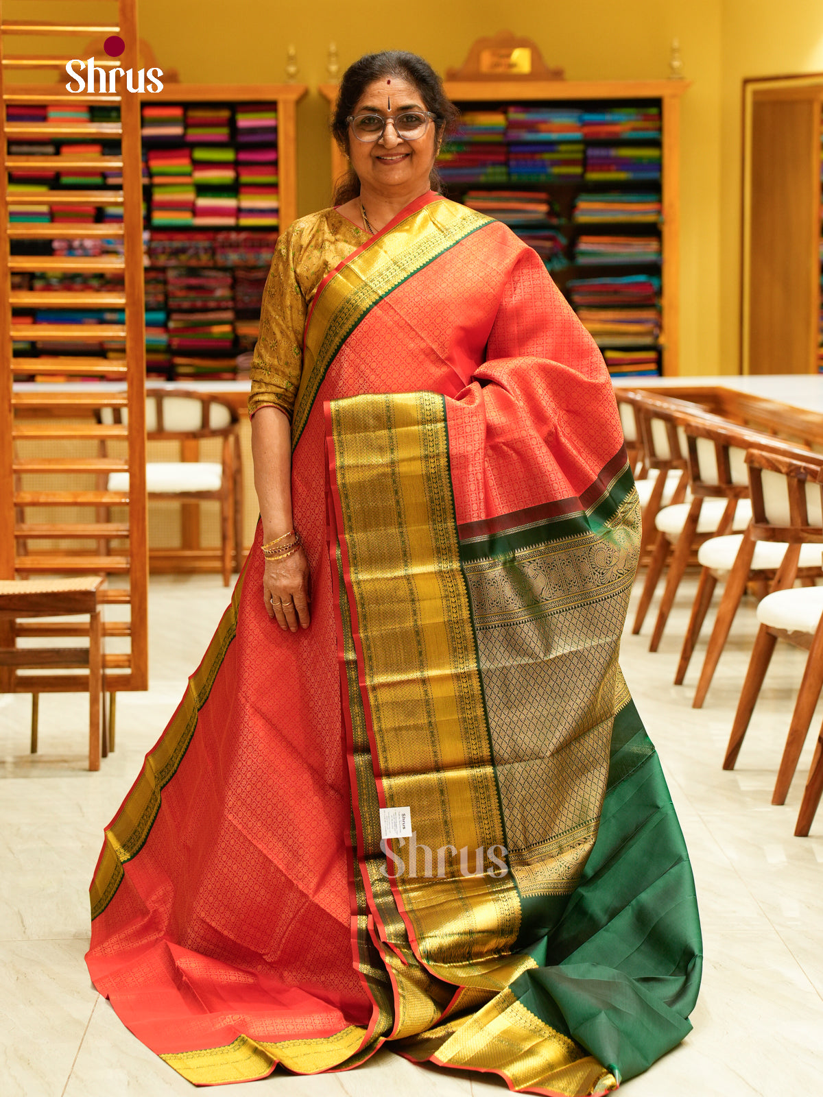 Kanchipuram silk Saree - EFS27177 - Shop on Shrus.com