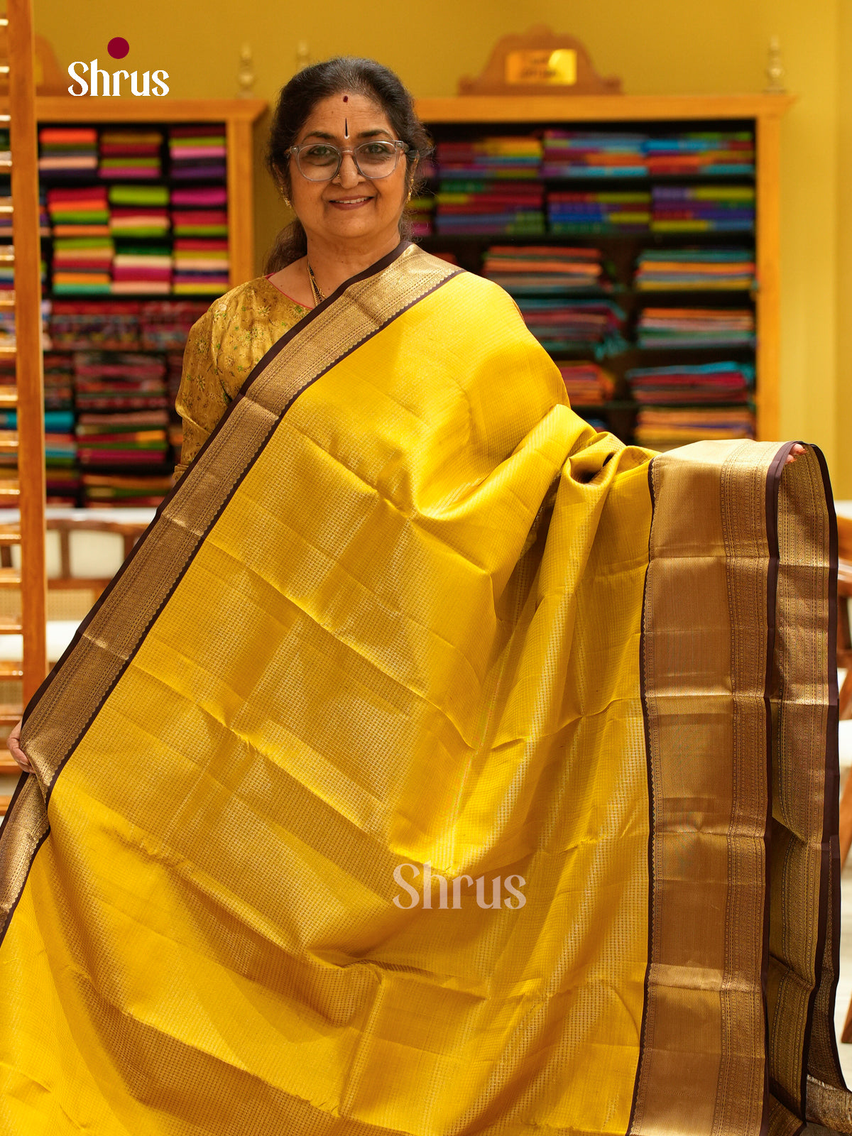 Kanchipuram silk Saree - EFS27197 - Shop on Shrus.com