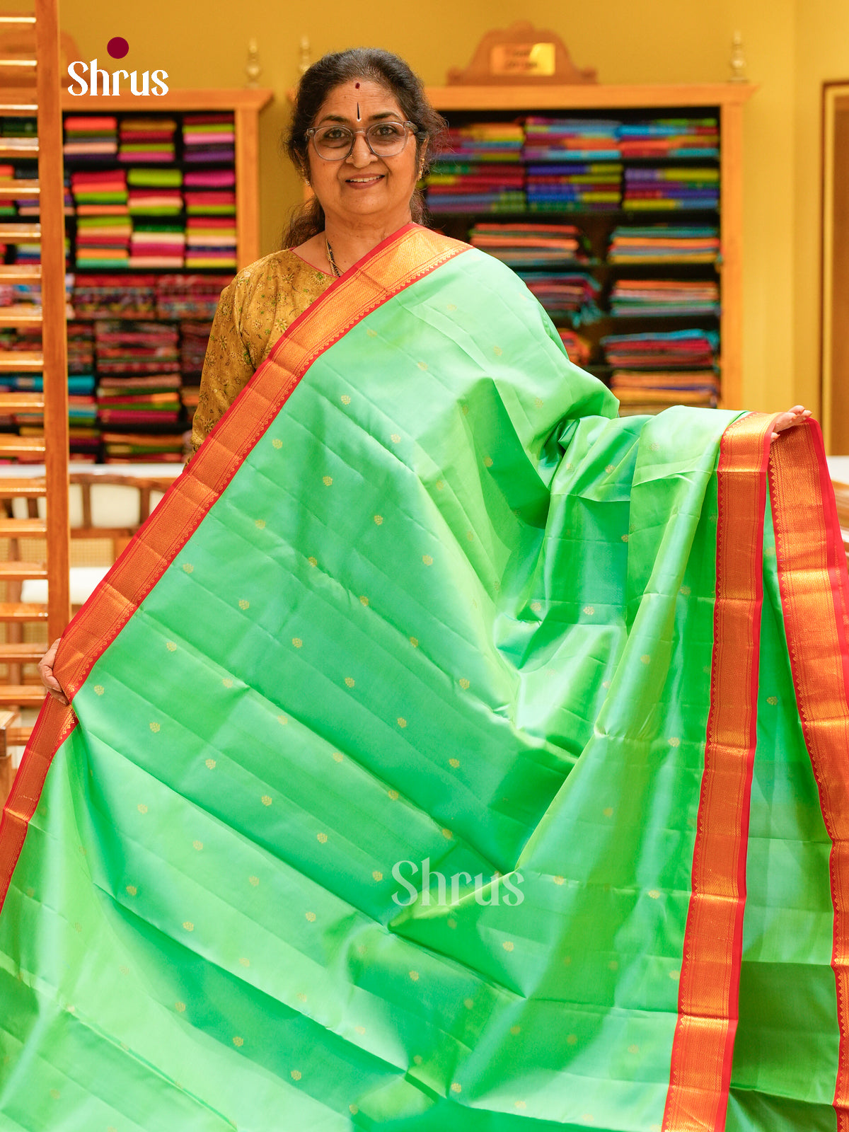 Kanchipuram silk Saree - EFS27199 - Shop on Shrus.com
