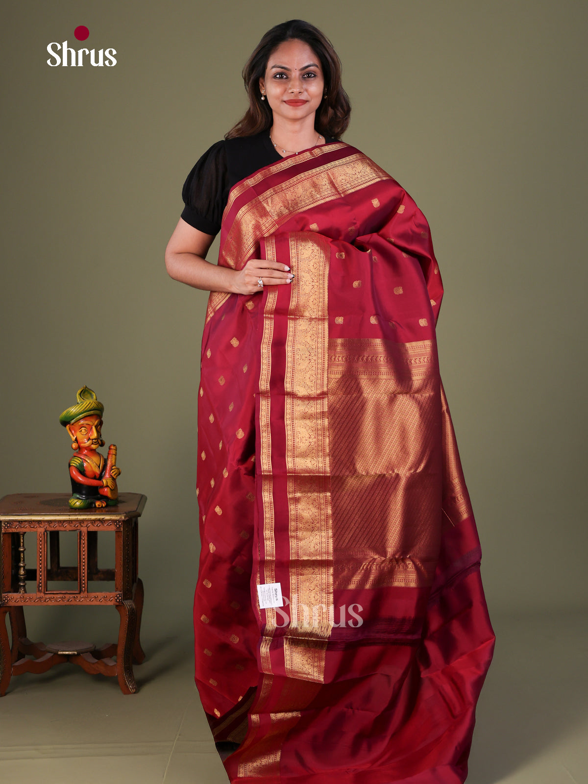 Maroon Kanchipuram Silk Saree with Floral Buttas