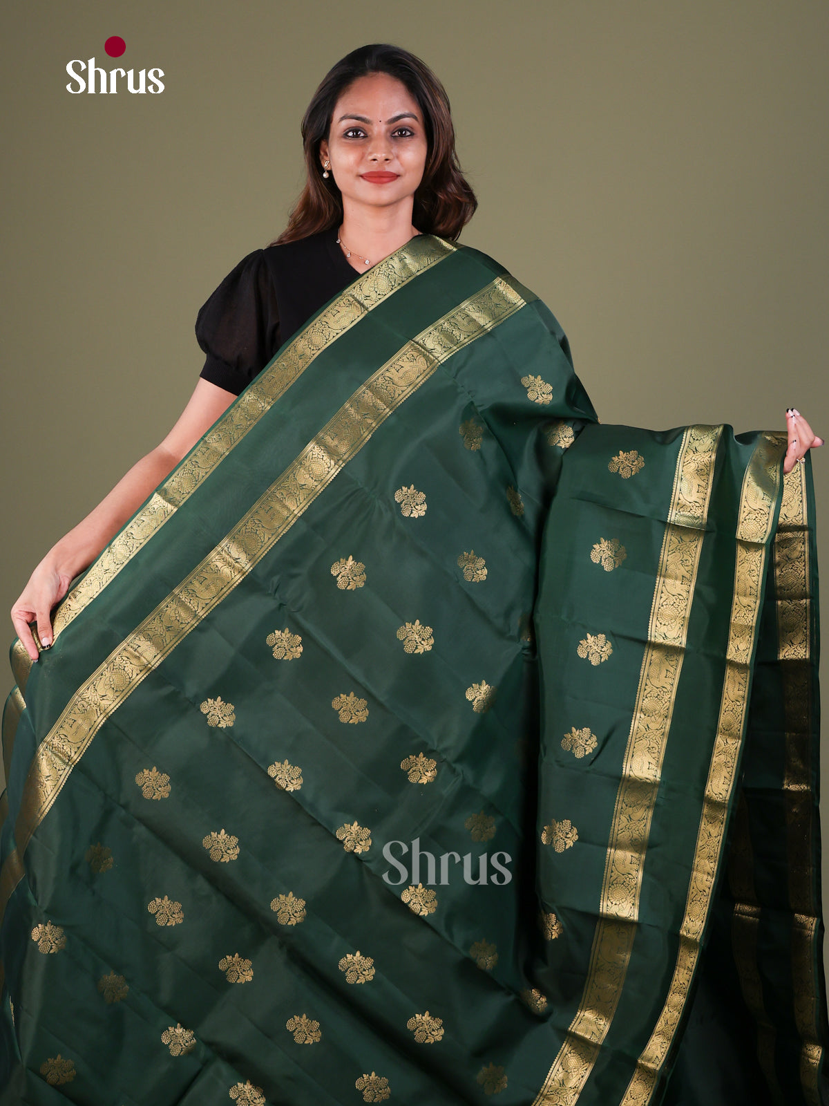 Green Kanchipuram Silk Saree with Floral Buttas — EFS27256 - Shop on Shrus.com