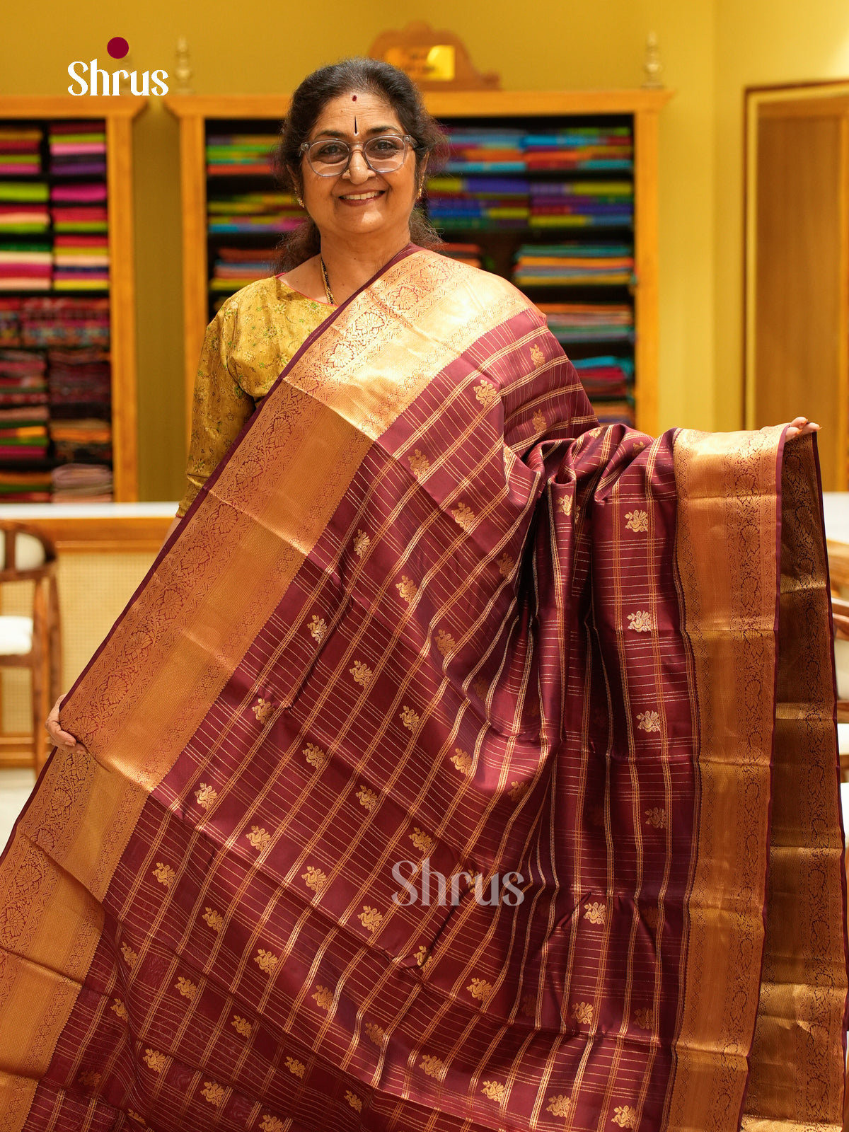 Maroon Kanchipuram Silk Saree with Checks - Shop on Shrus.com