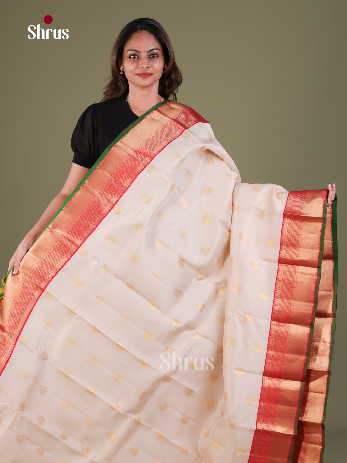 Kanchipuram silk Saree - EFS27288