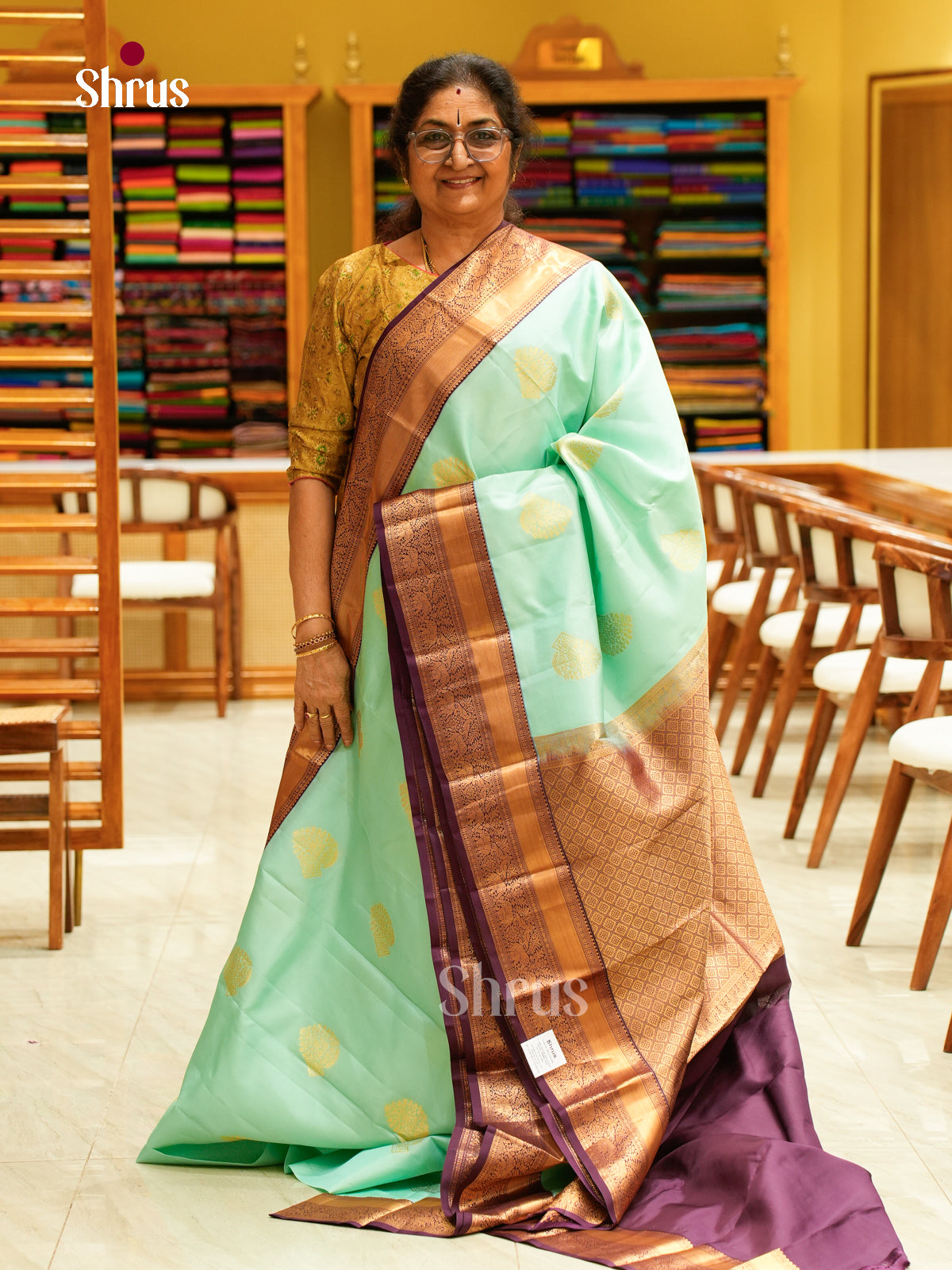 Blue Kanchipuram Silk Saree with Floral Buttas | Wine Contrast Border — EFS27294