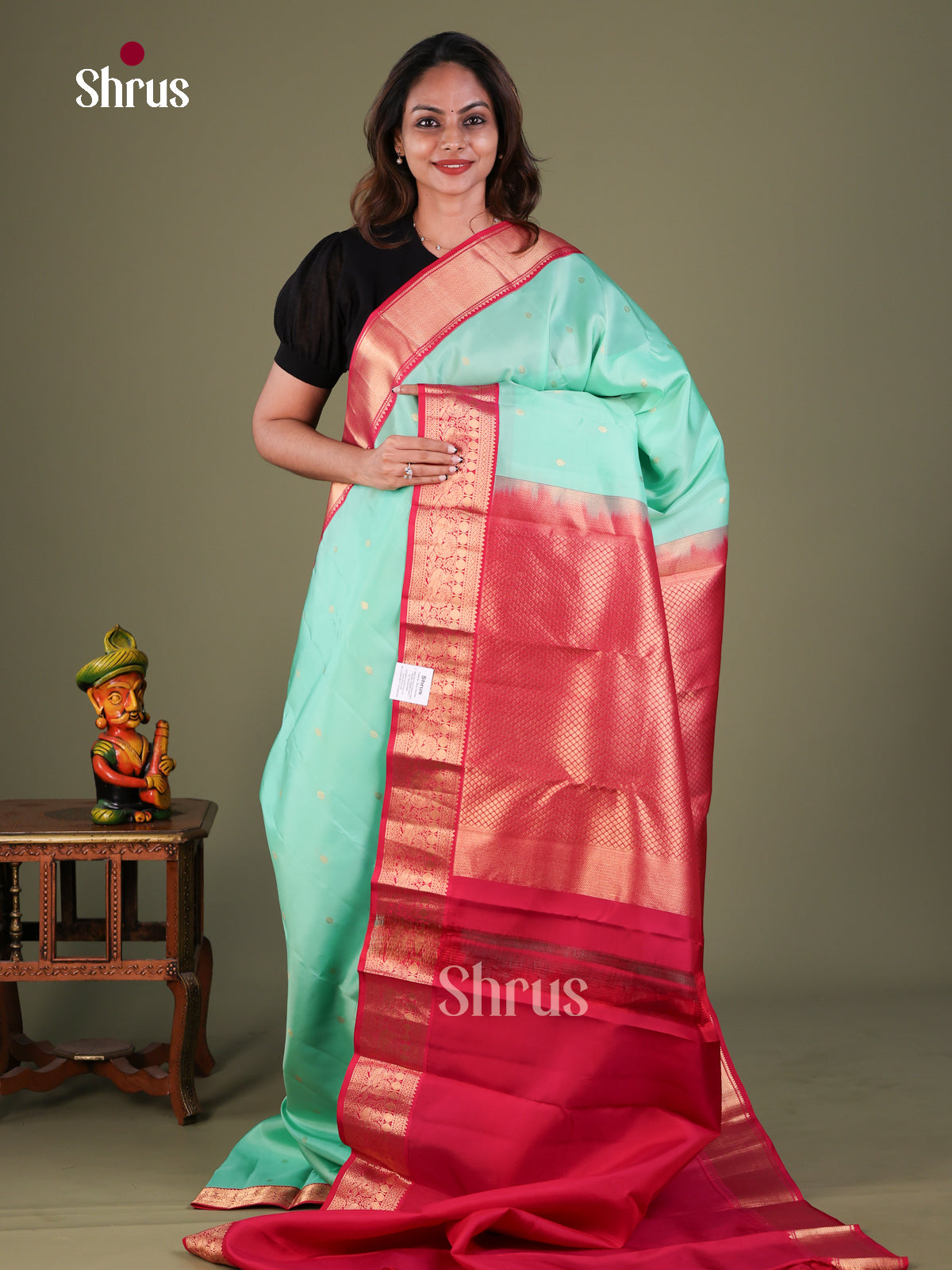 Sea Green Kanchipuram Silk Saree with Floral Buttas | Pink Contrast Border - Shop on Shrus.com