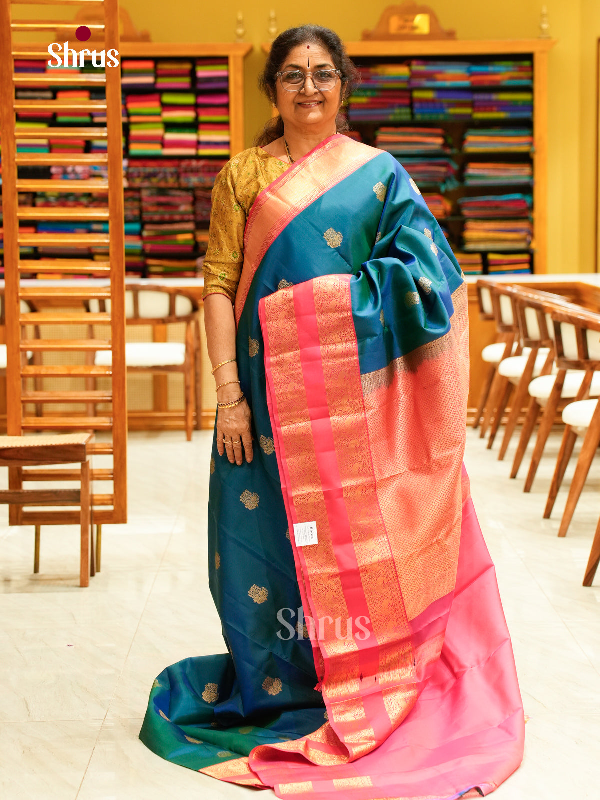 Peacock Green Kanchipuram Silk Saree with Floral Buttas | Pink Contrast Border - Shop on Shrus.com