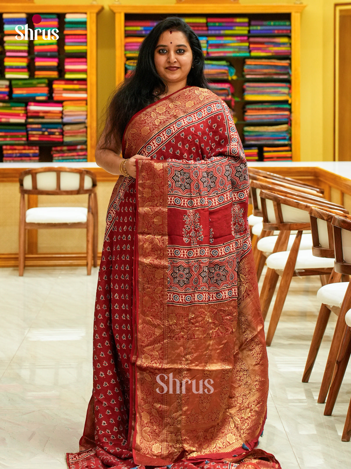 Modal Silk Saree - EFS27416