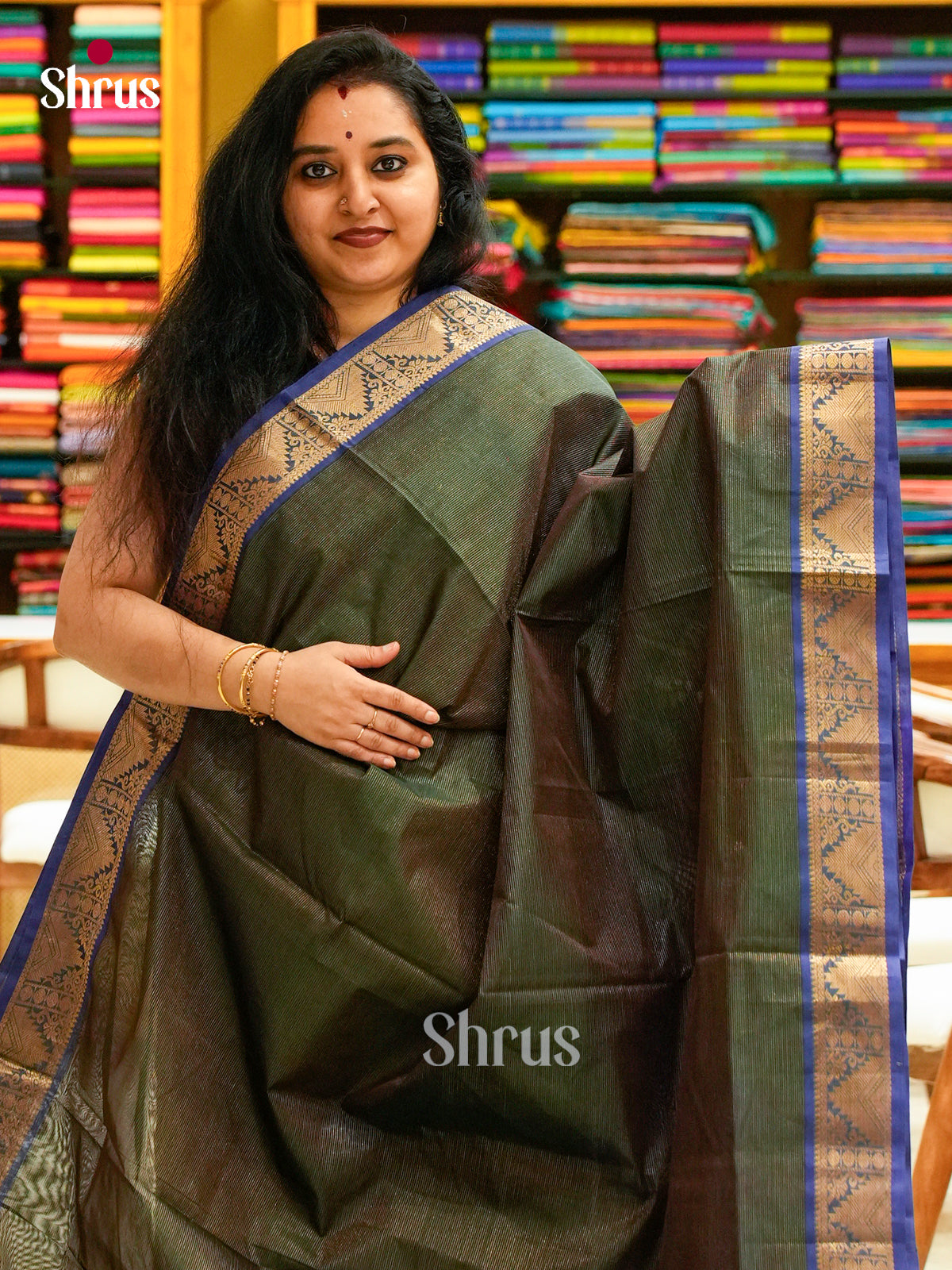 Bottle Green Silk Cotton Saree with Lines and Vaira Oosi | Royal Blue Contrast Border