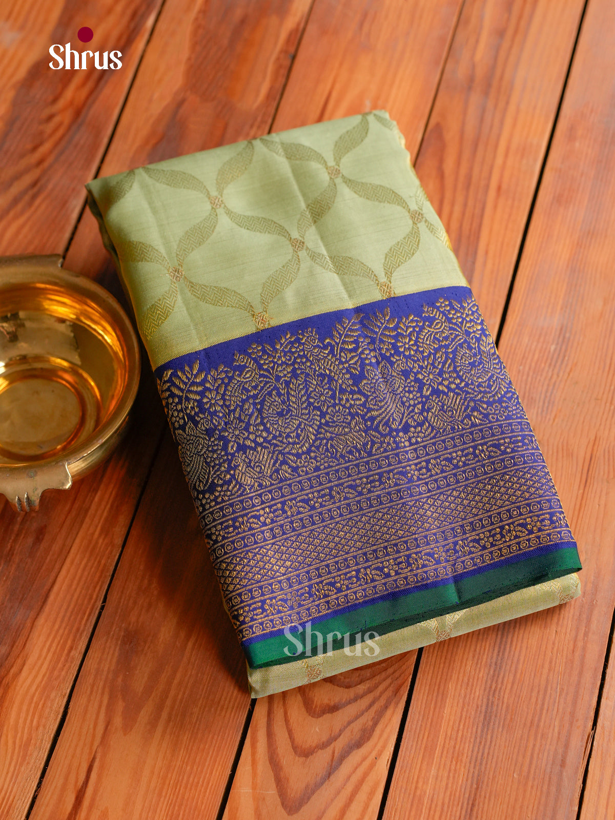 Kanchipuram silk Saree - EFS30339