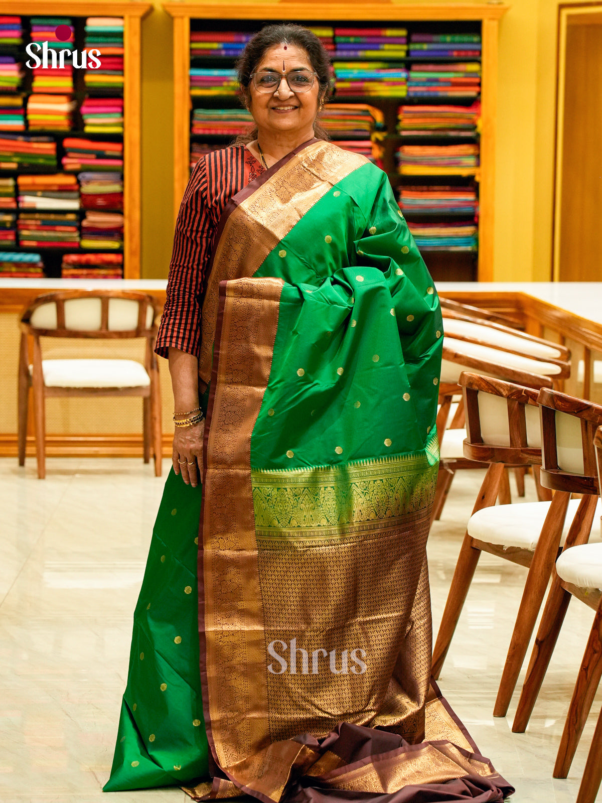 Dark Green Halfpure Kanchipuram Silk Saree with Floral Buttas | Dark Brown Contrast Border