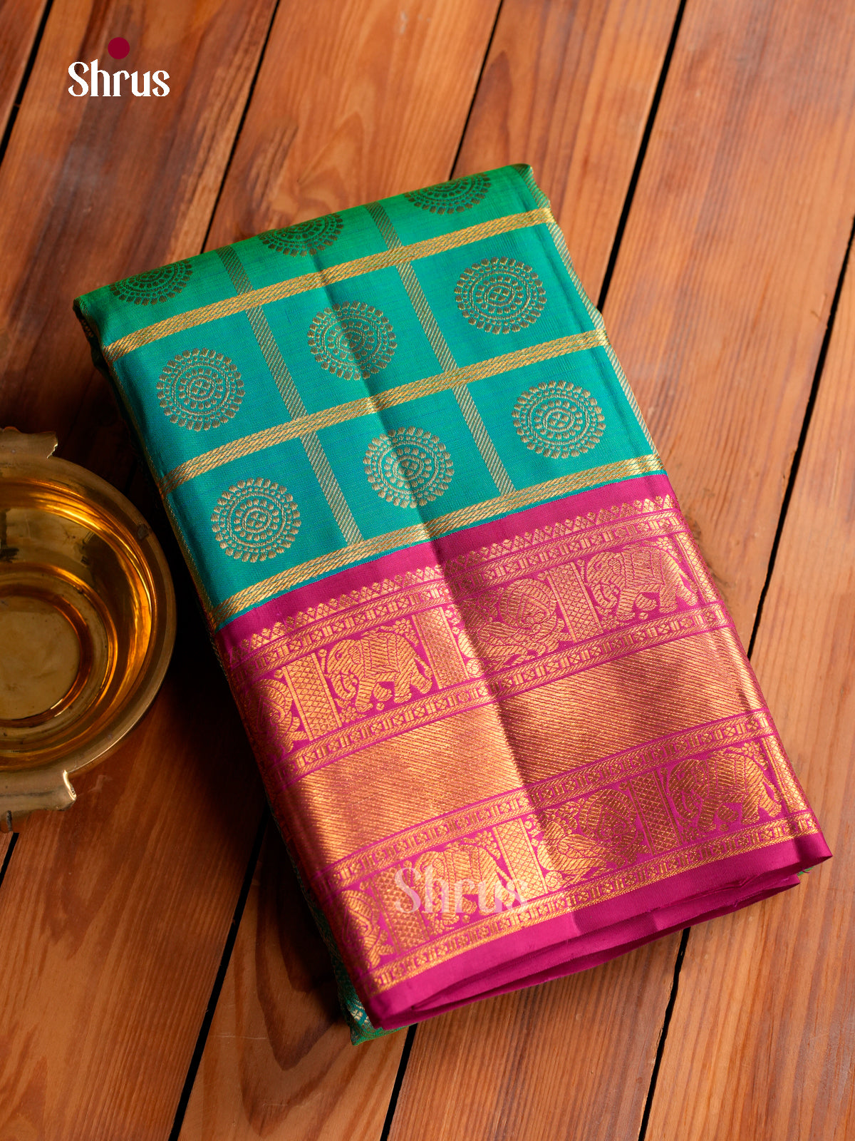 Kanchipuram silk Saree - EGS03103