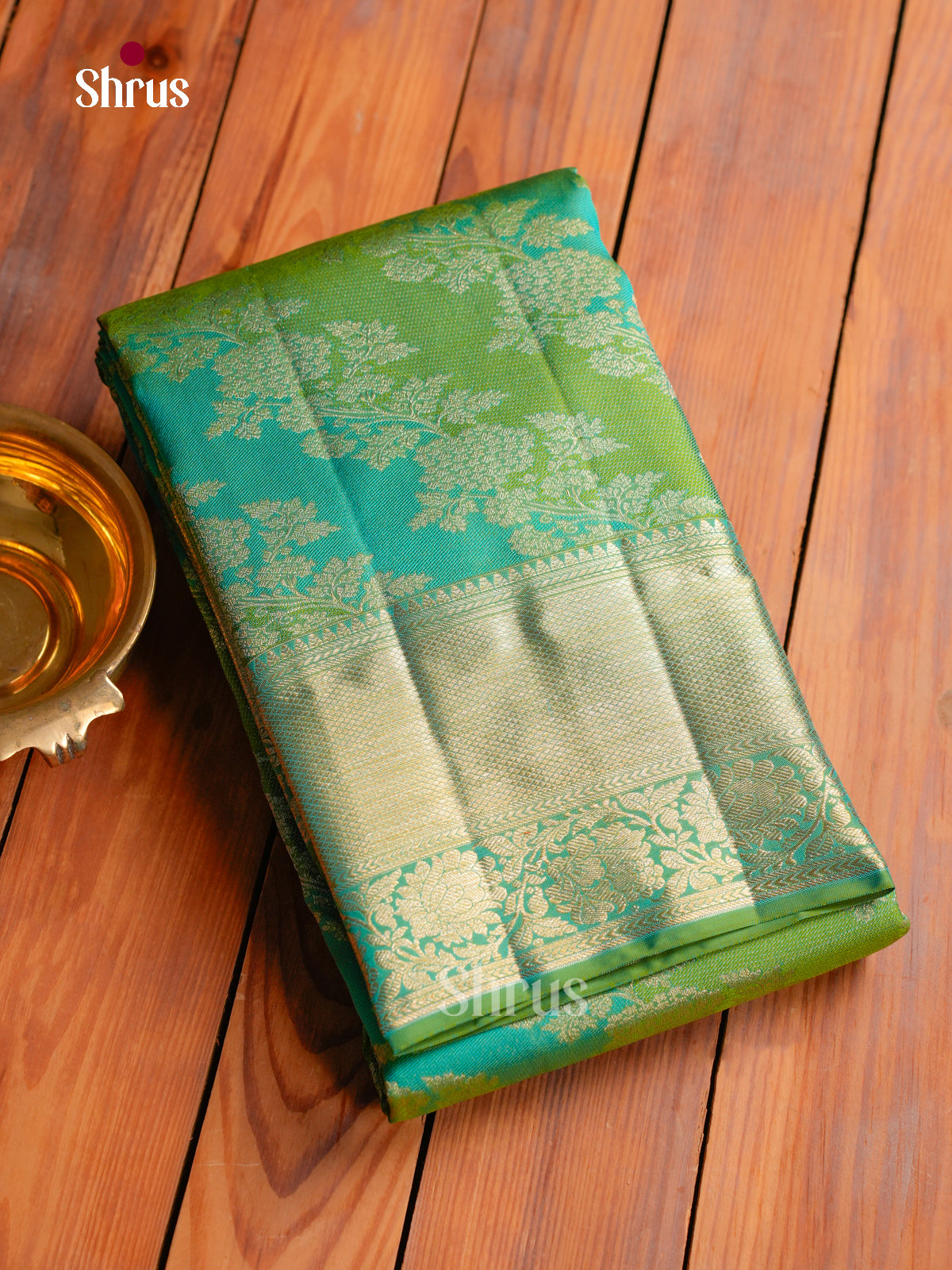 Kanchipuram silk Saree - EGS03122