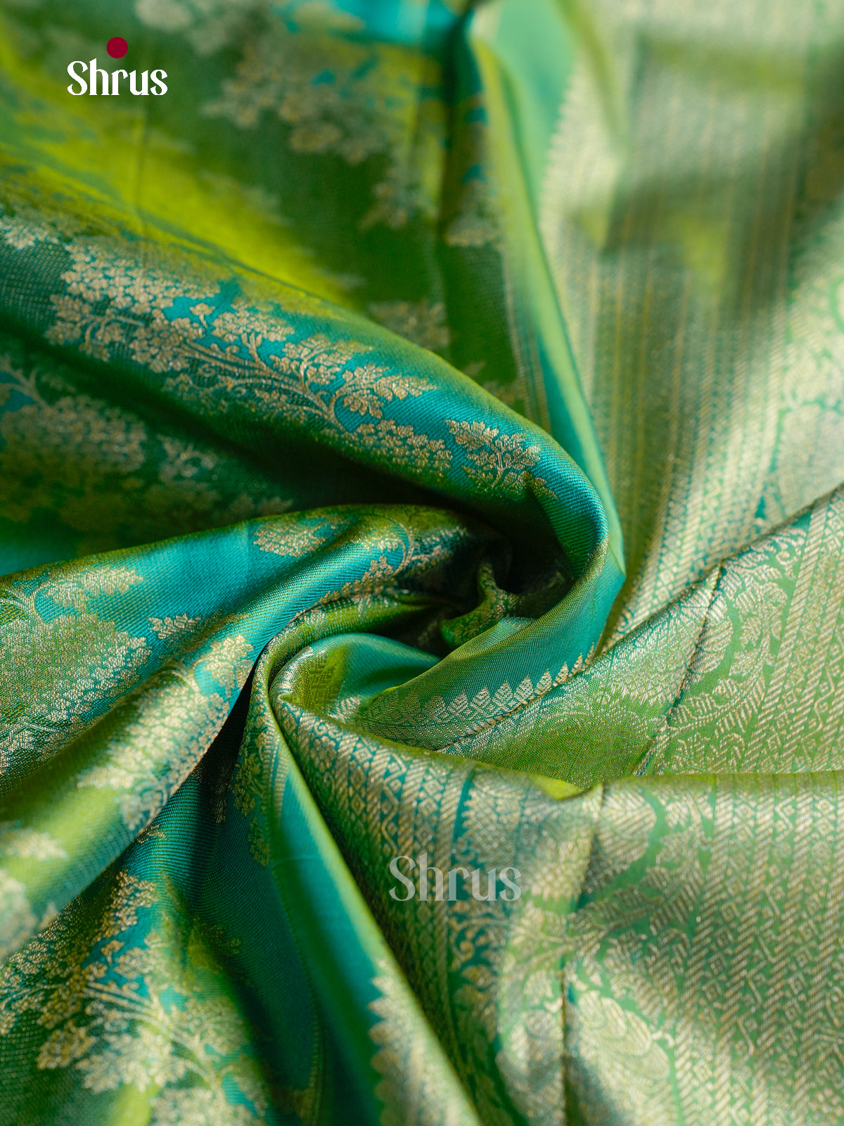 Kanchipuram silk Saree - EGS03122